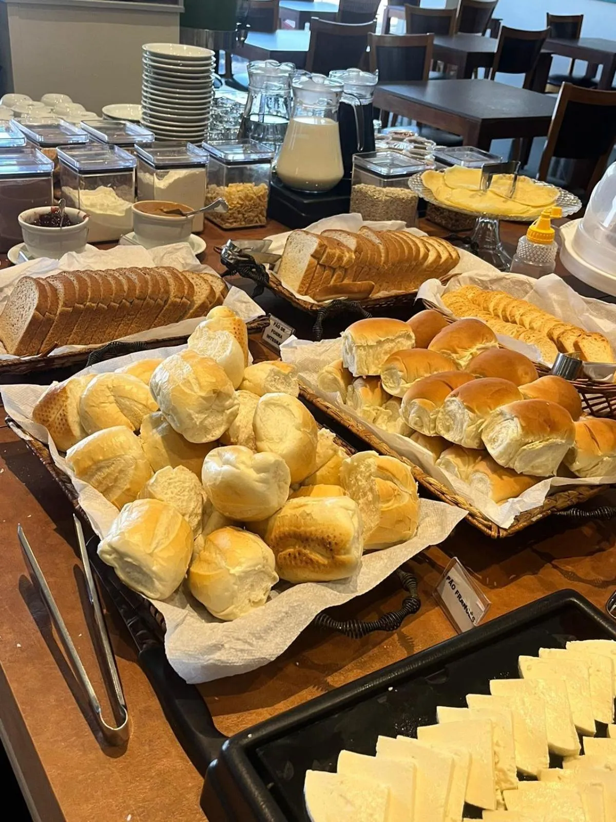 Food and drinks in ibis Styles Presidente Prudente Portal D'Oeste