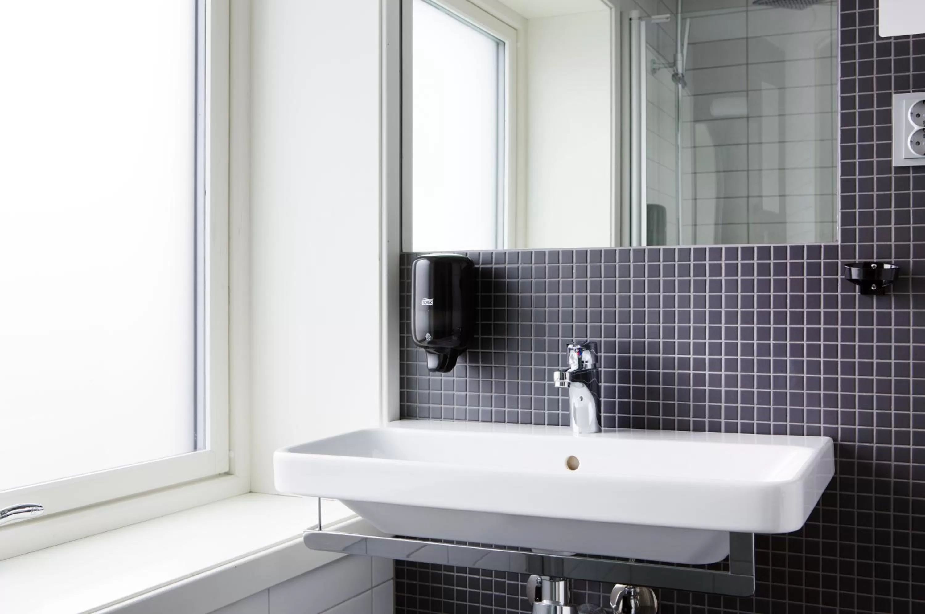 Bathroom in Scandic Victoria Florø