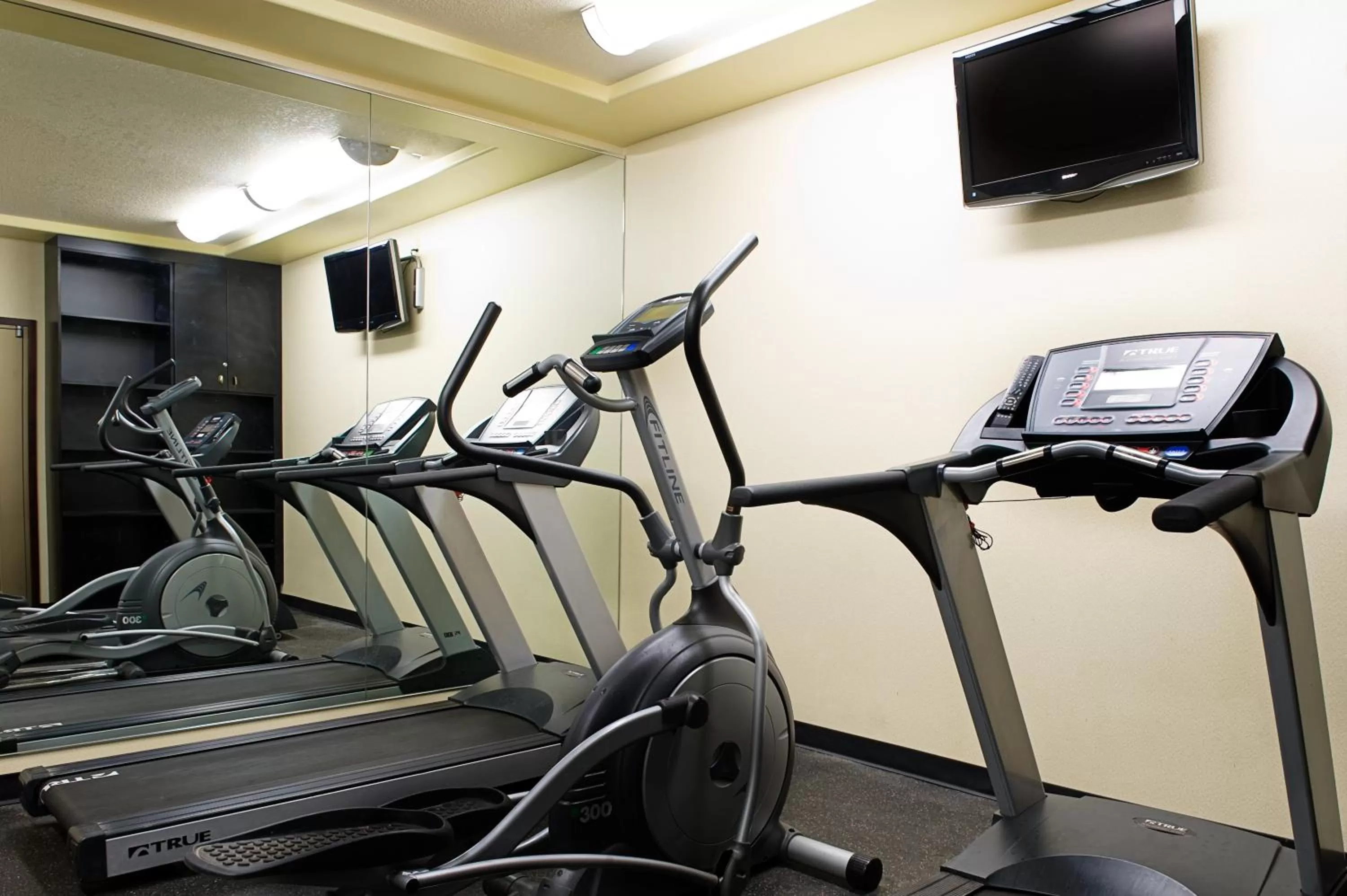 Spa and wellness centre/facilities in Holiday Inn & Suites Lloydminster by IHG