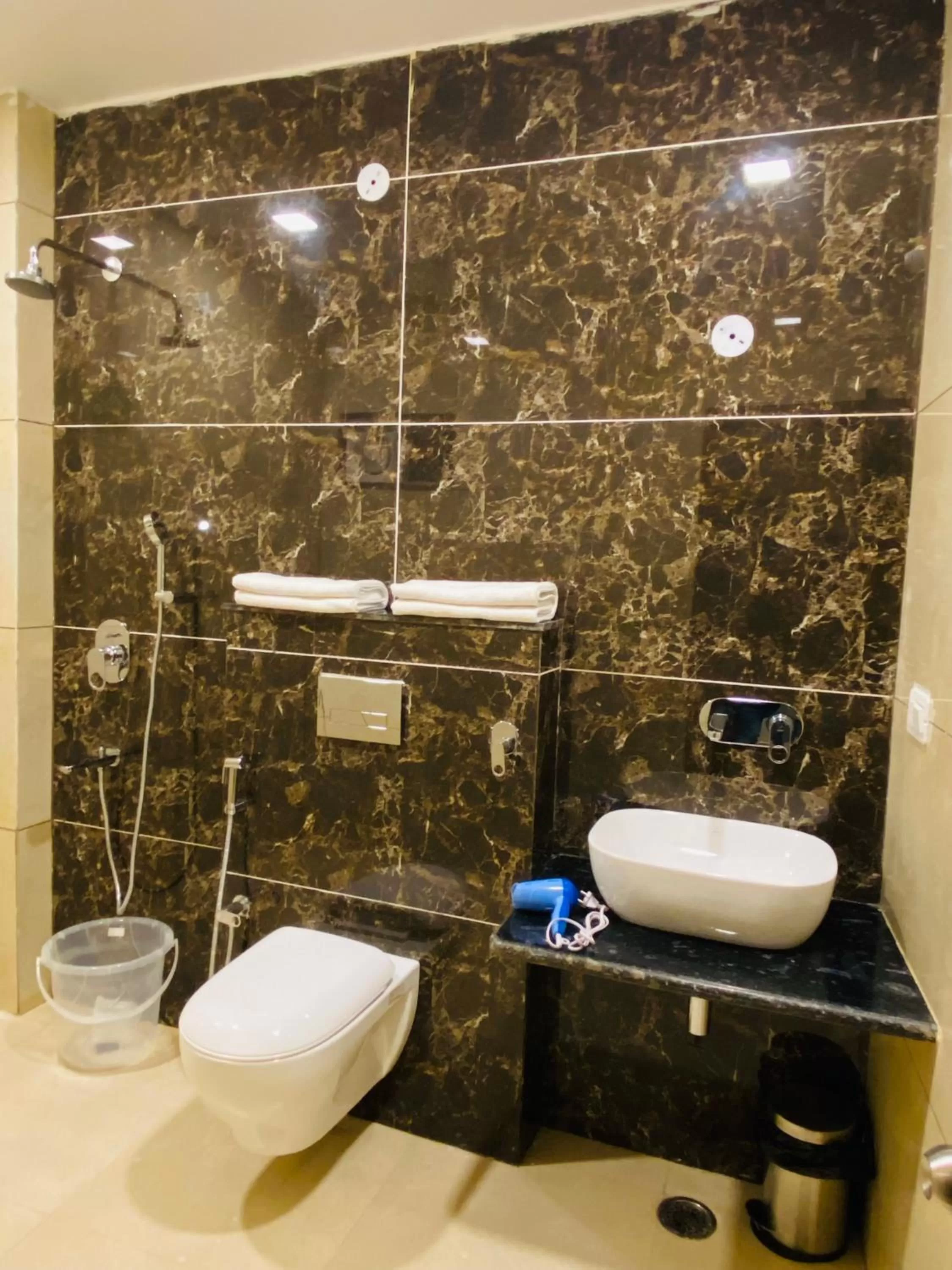 Shower in Travel Soul By Saif