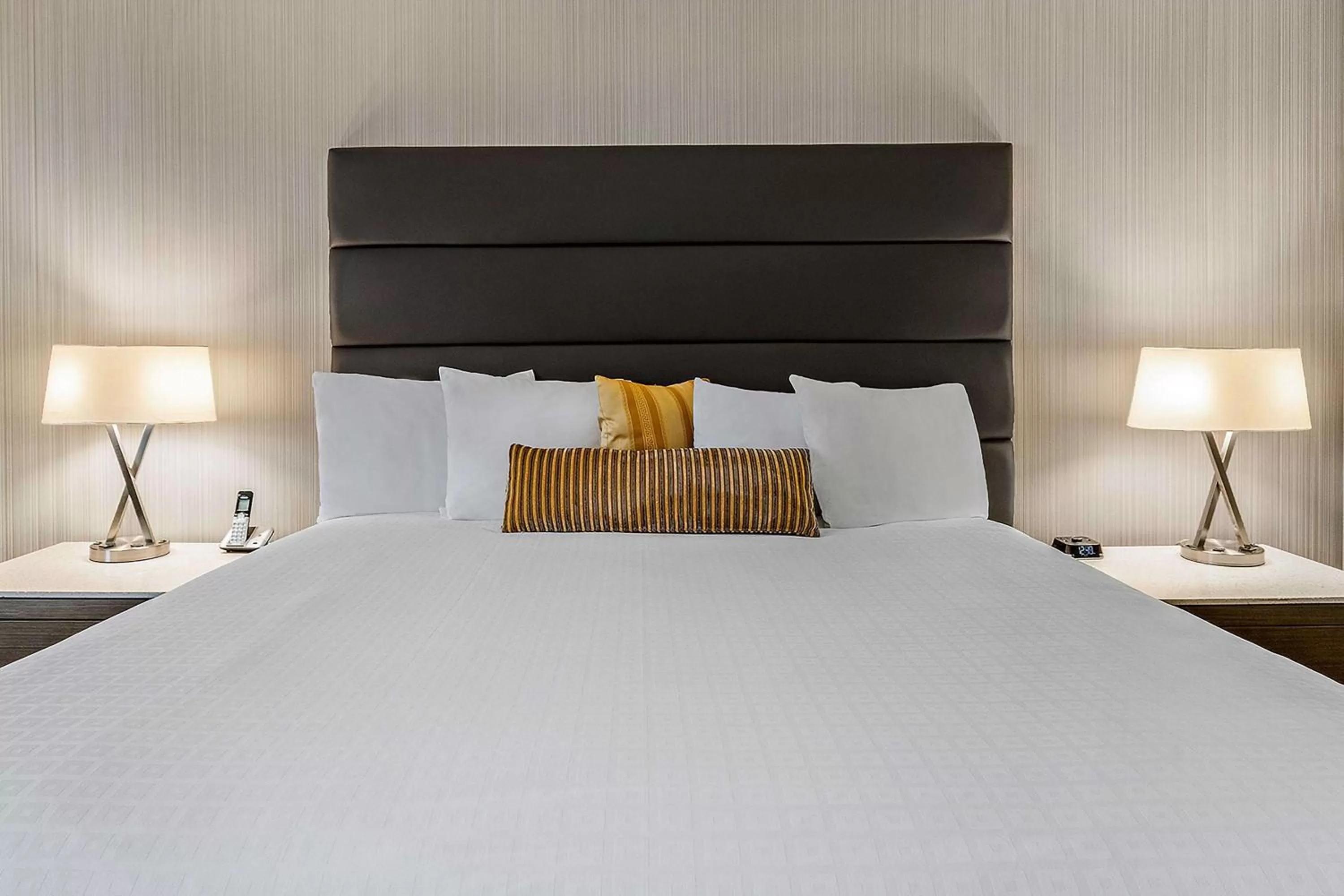 King Room Suite in Best Western Premier Calgary Plaza Hotel & Conference Centre