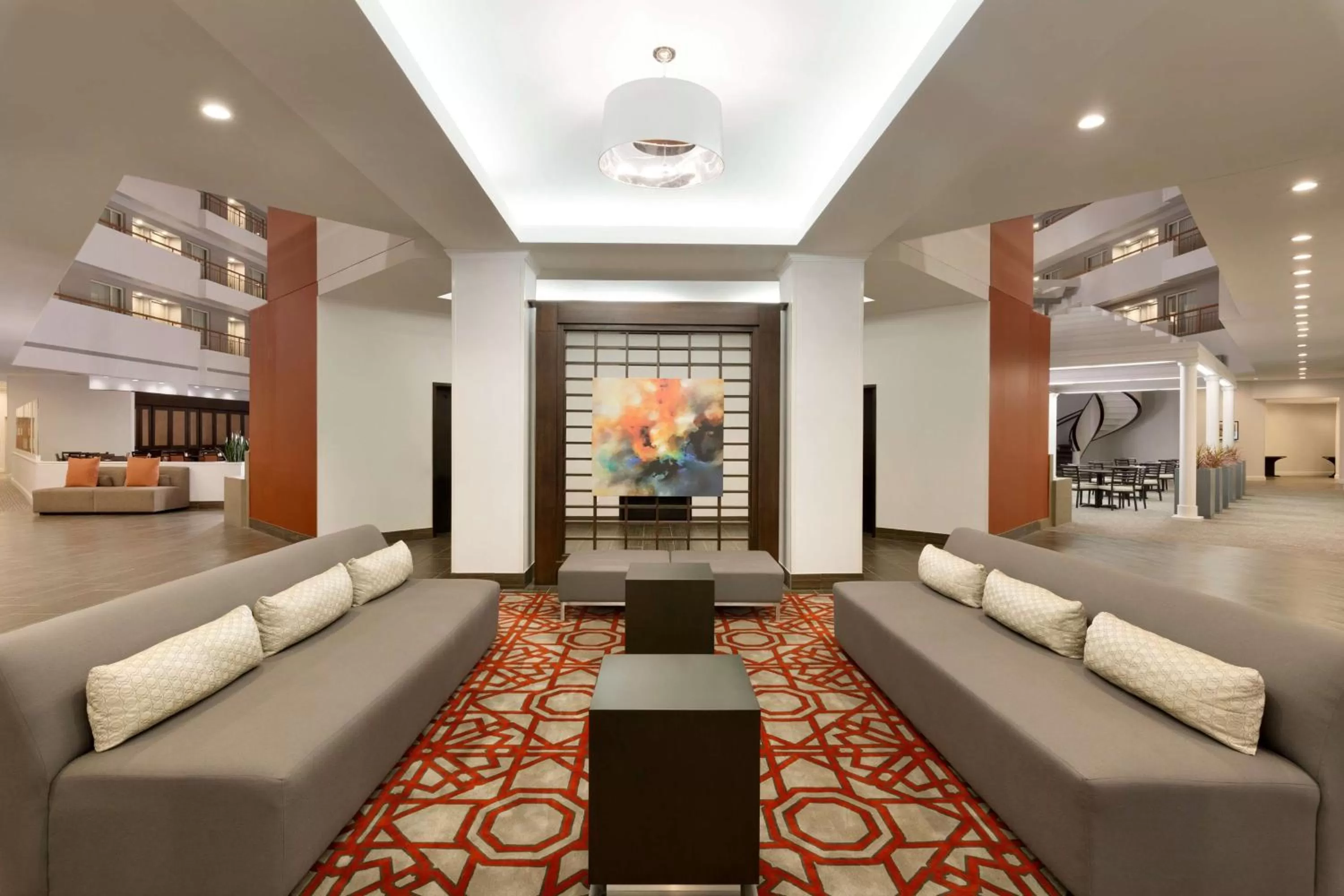 Lobby or reception in Embassy Suites by Hilton Baltimore at BWI Airport