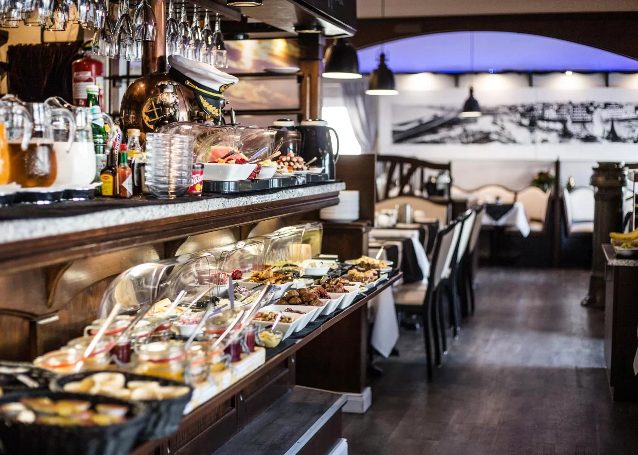 Restaurant/places to eat in Hotel Tum Stüürmann