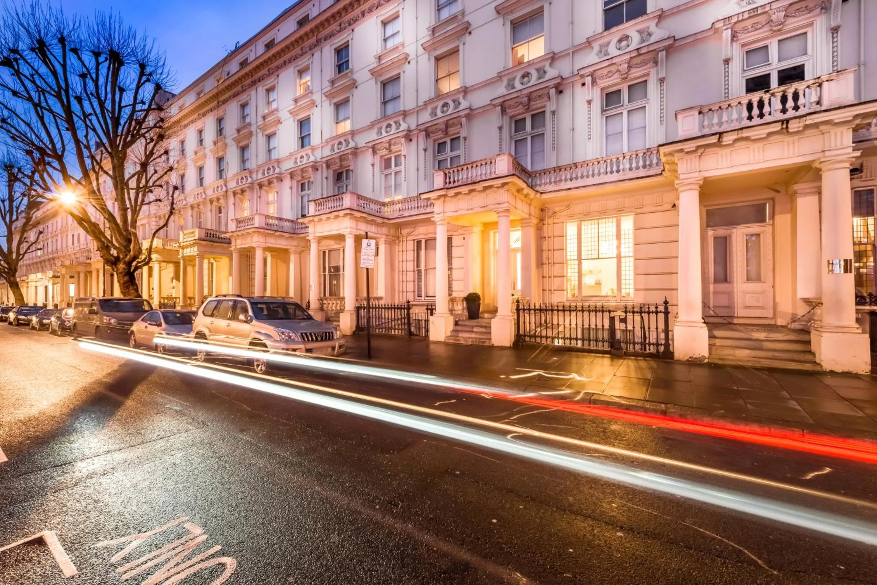 Nearby landmark in Hyde Park Executive Apartments