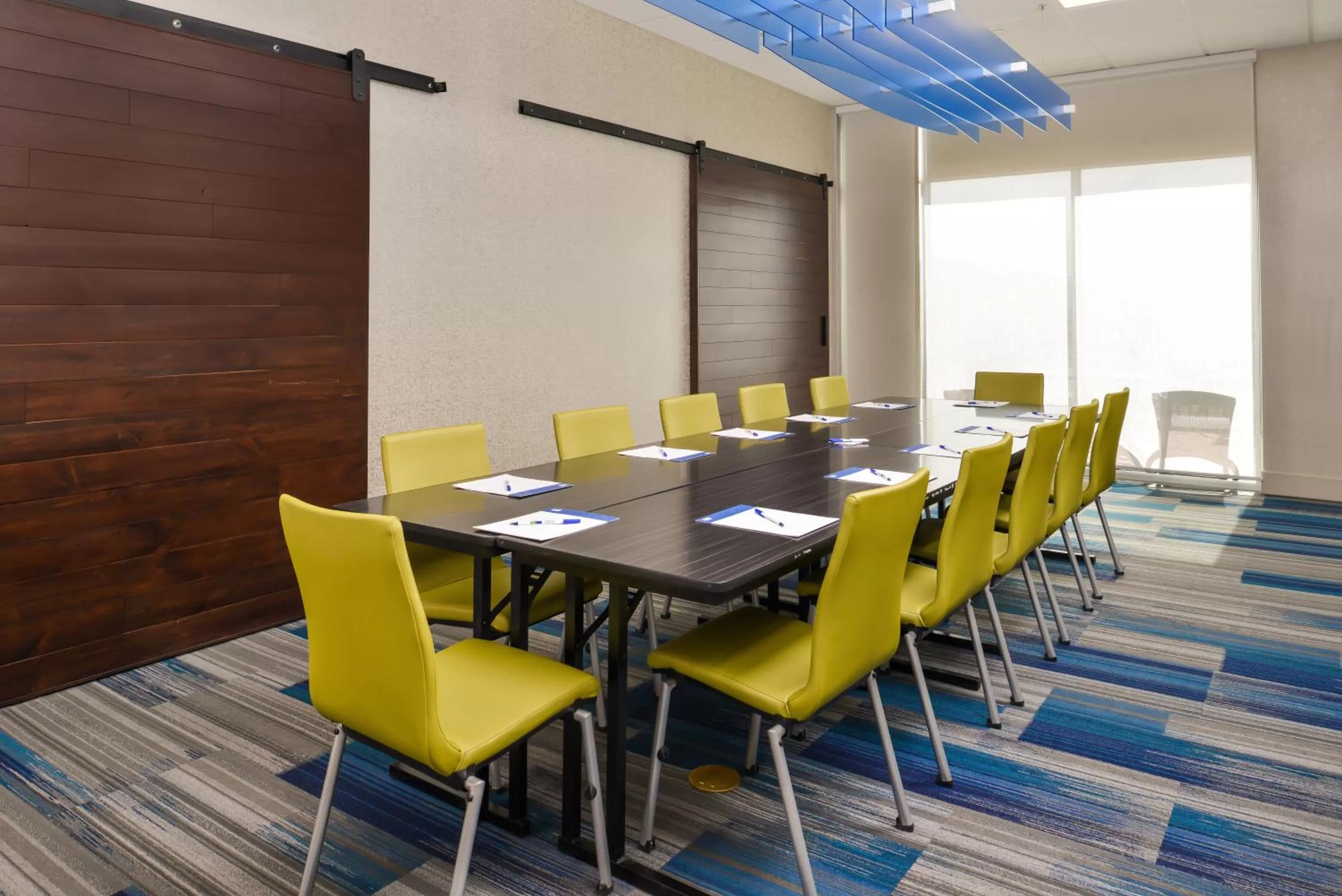 Meeting/conference room in Holiday Inn Express & Suites - Van Horn by IHG
