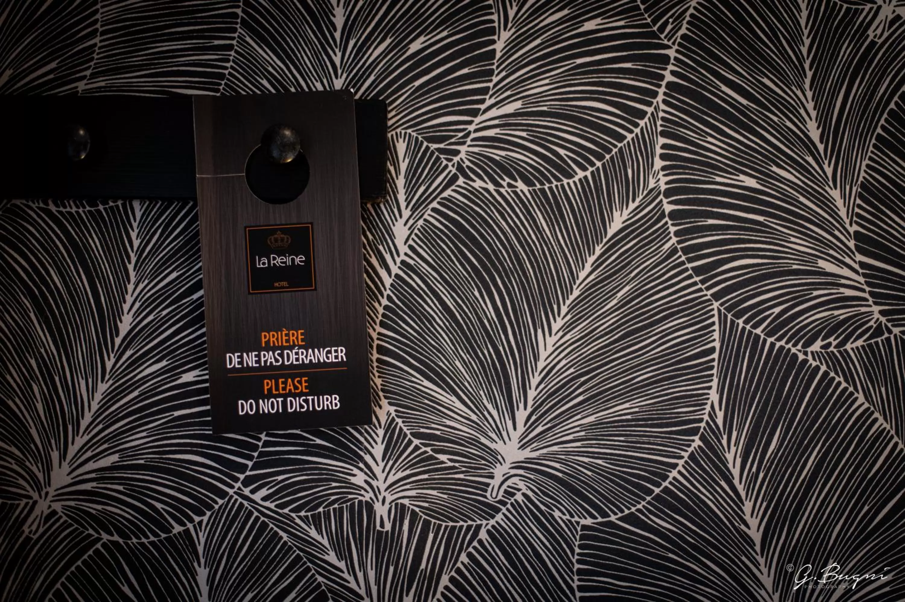 La Reine Hôtel & Restaurant