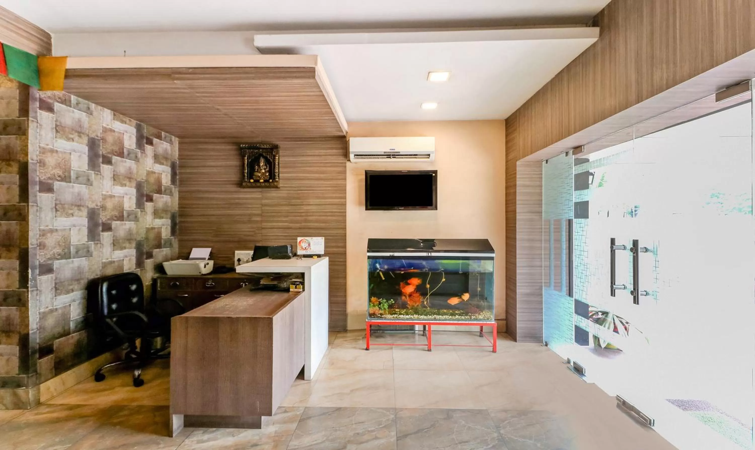 Lobby or reception in Treebo Concerto Residentia