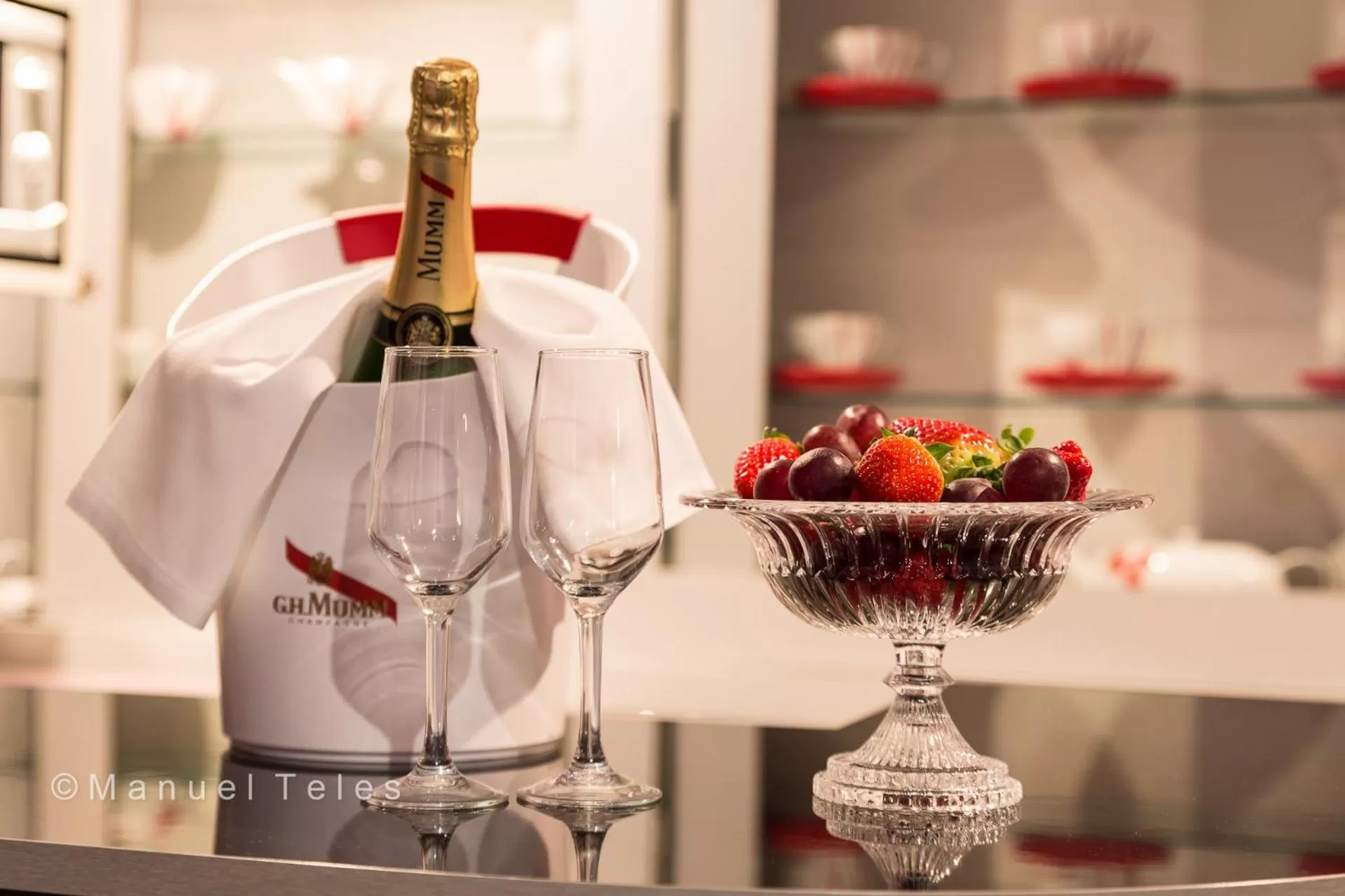 Food and drinks in Hotel Tulipa