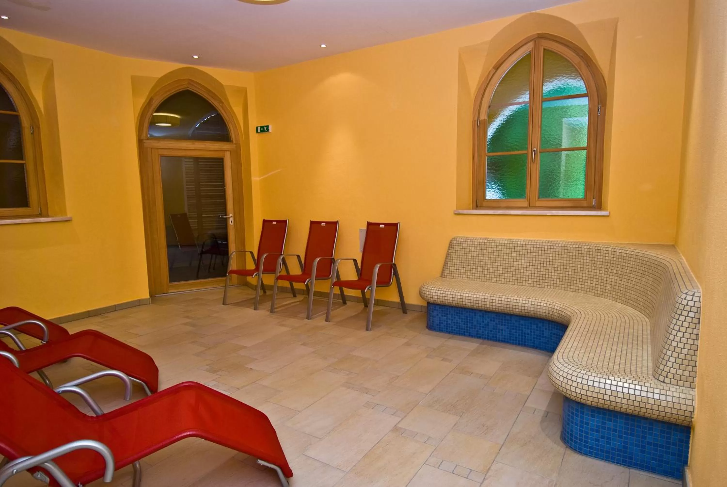 Swimming pool in Thermal Resort Hotel Elisabethpark