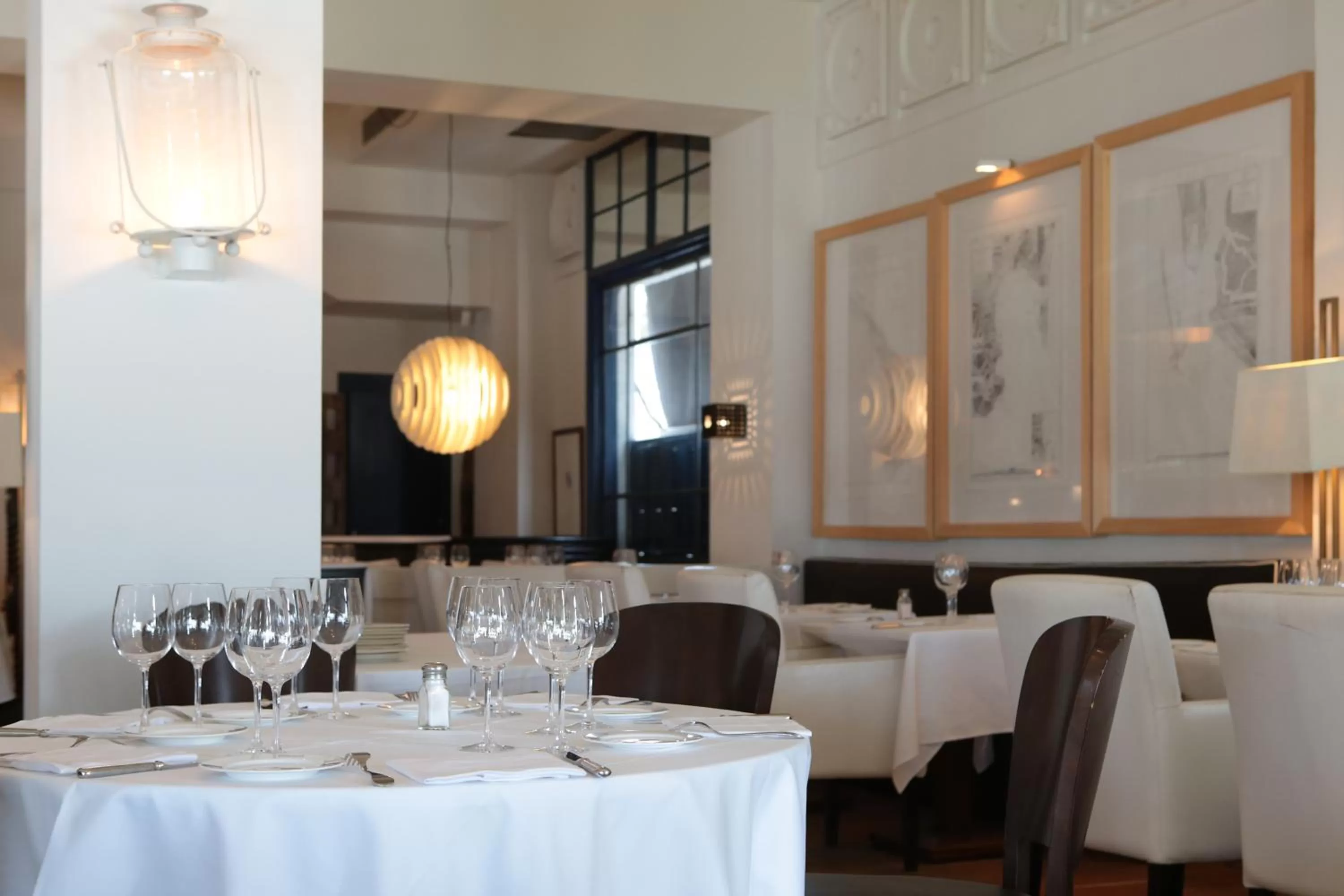 Restaurant/places to eat in Hotel Trias