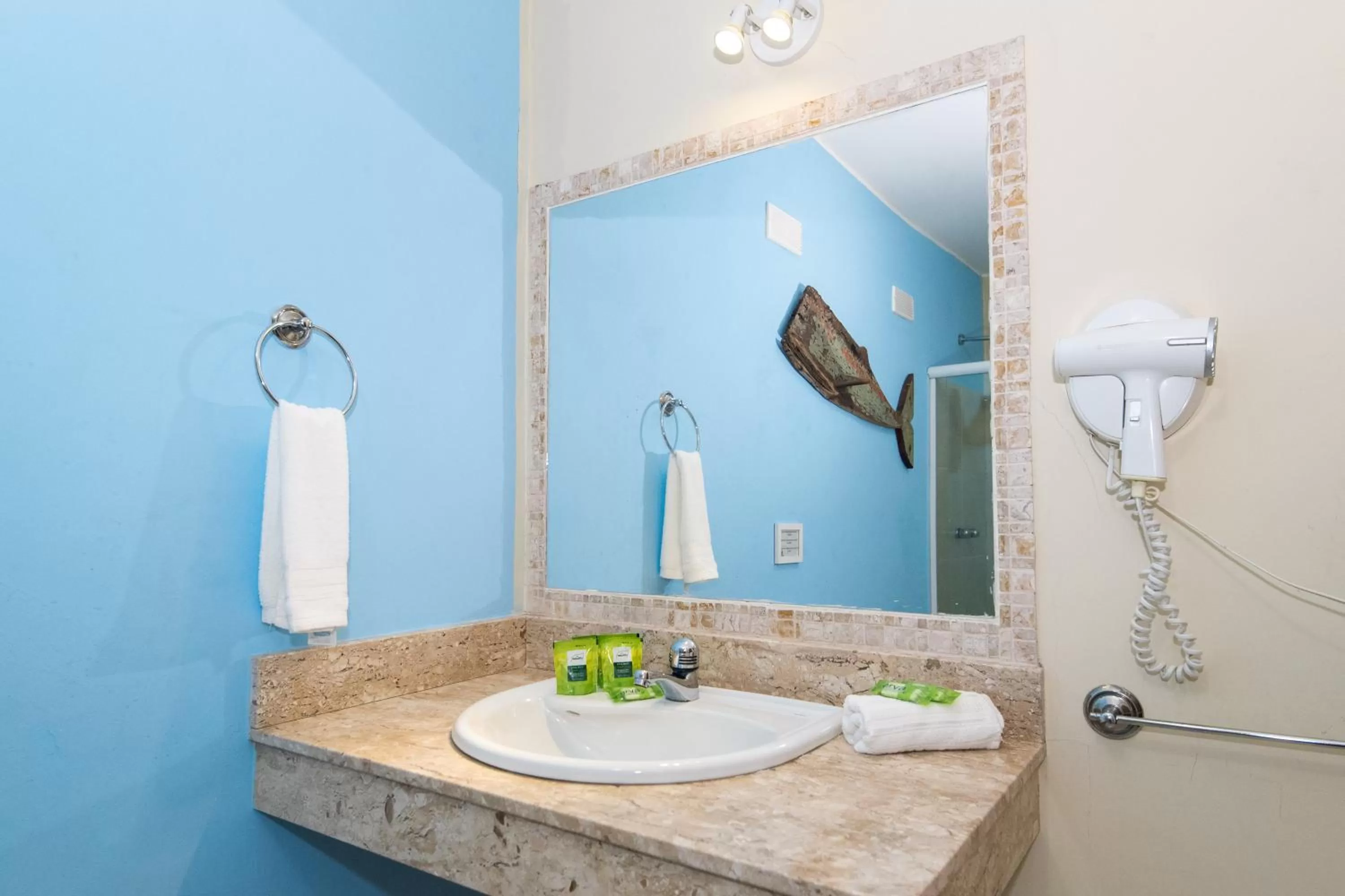 Bathroom in Pousada La Dolce Vita