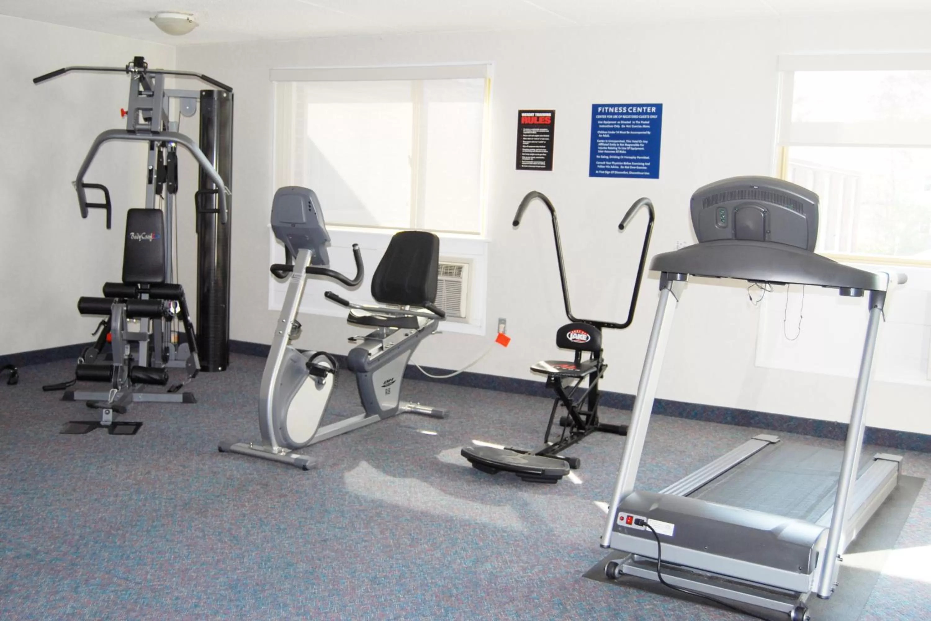 Fitness centre/facilities in Days Inn by Wyndham Bridgewater Conference Center