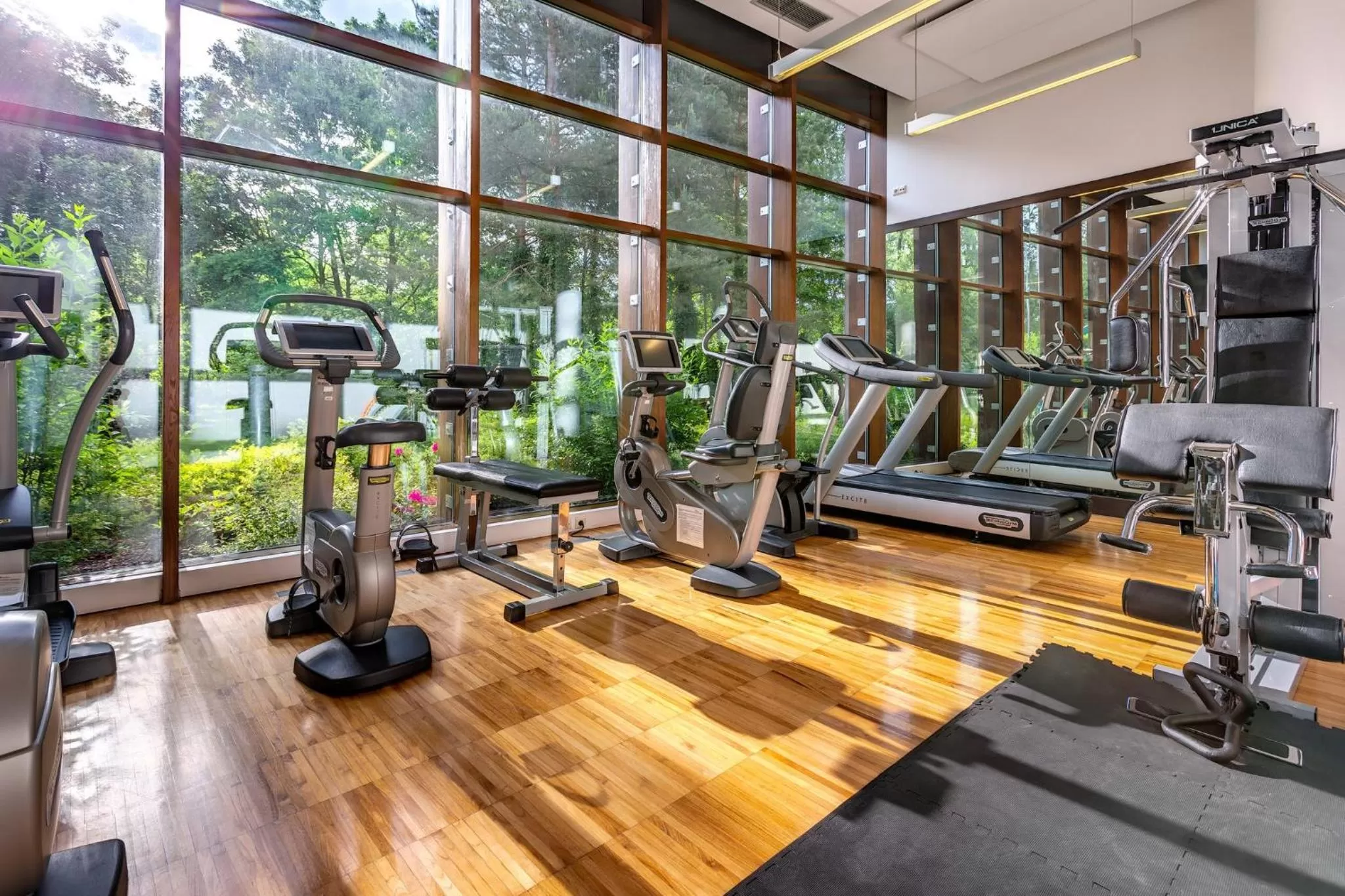 Spa and wellness centre/facilities in Holiday Inn Resort Warsaw Józefów by IHG