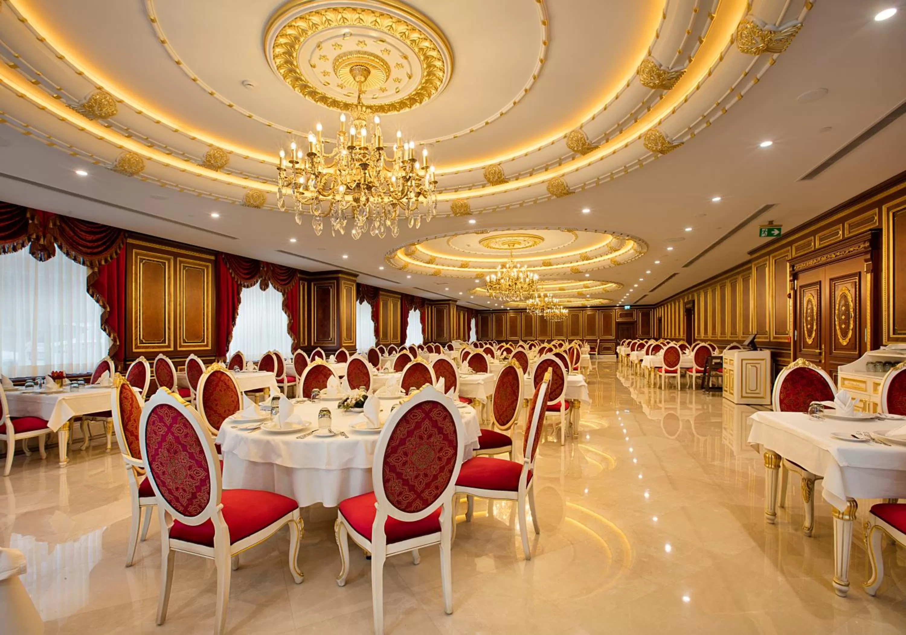 Restaurant/places to eat in Ottoman's Life Hotel Deluxe
