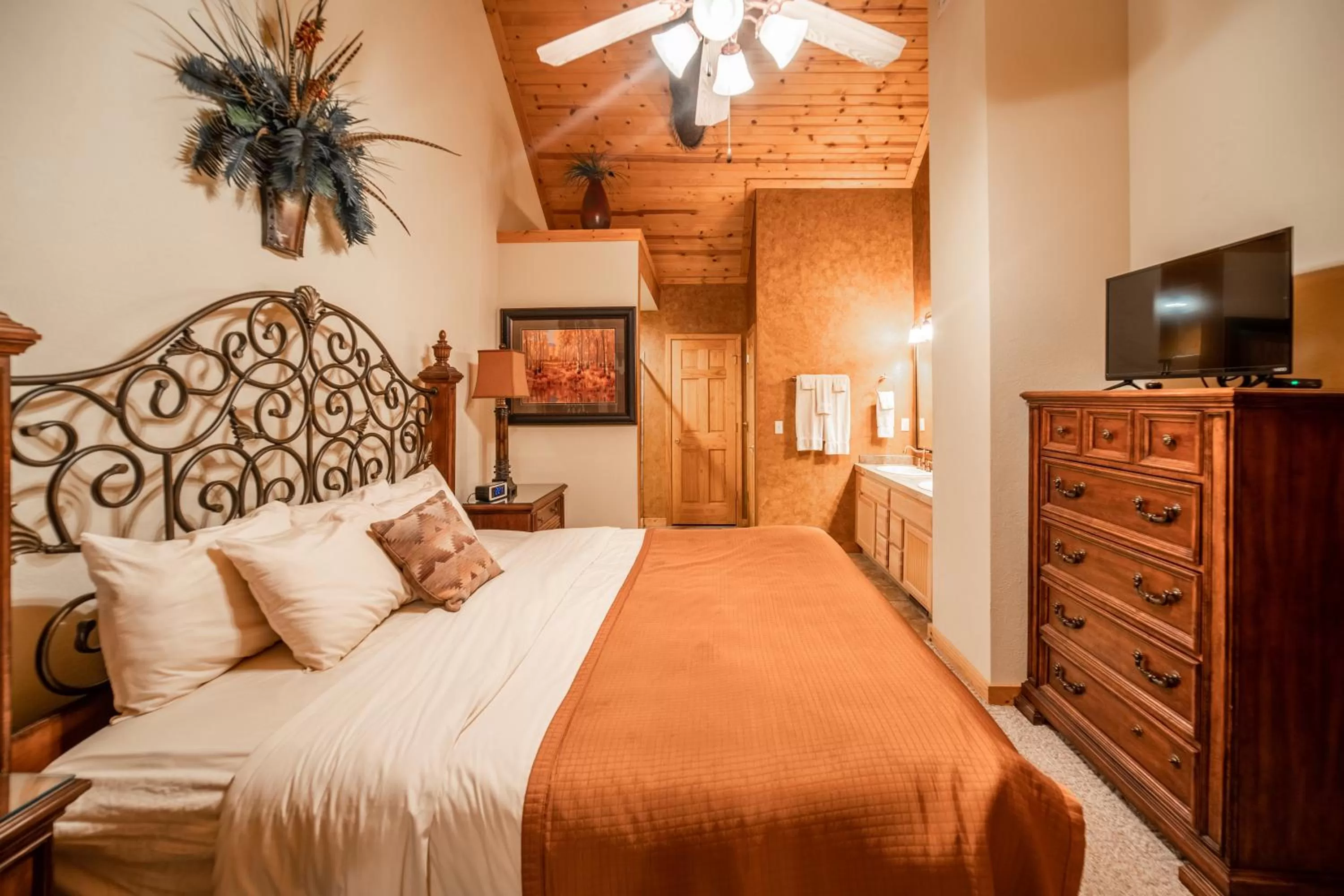 Photo of the whole room, Bed in Cabins at Grand Mountain