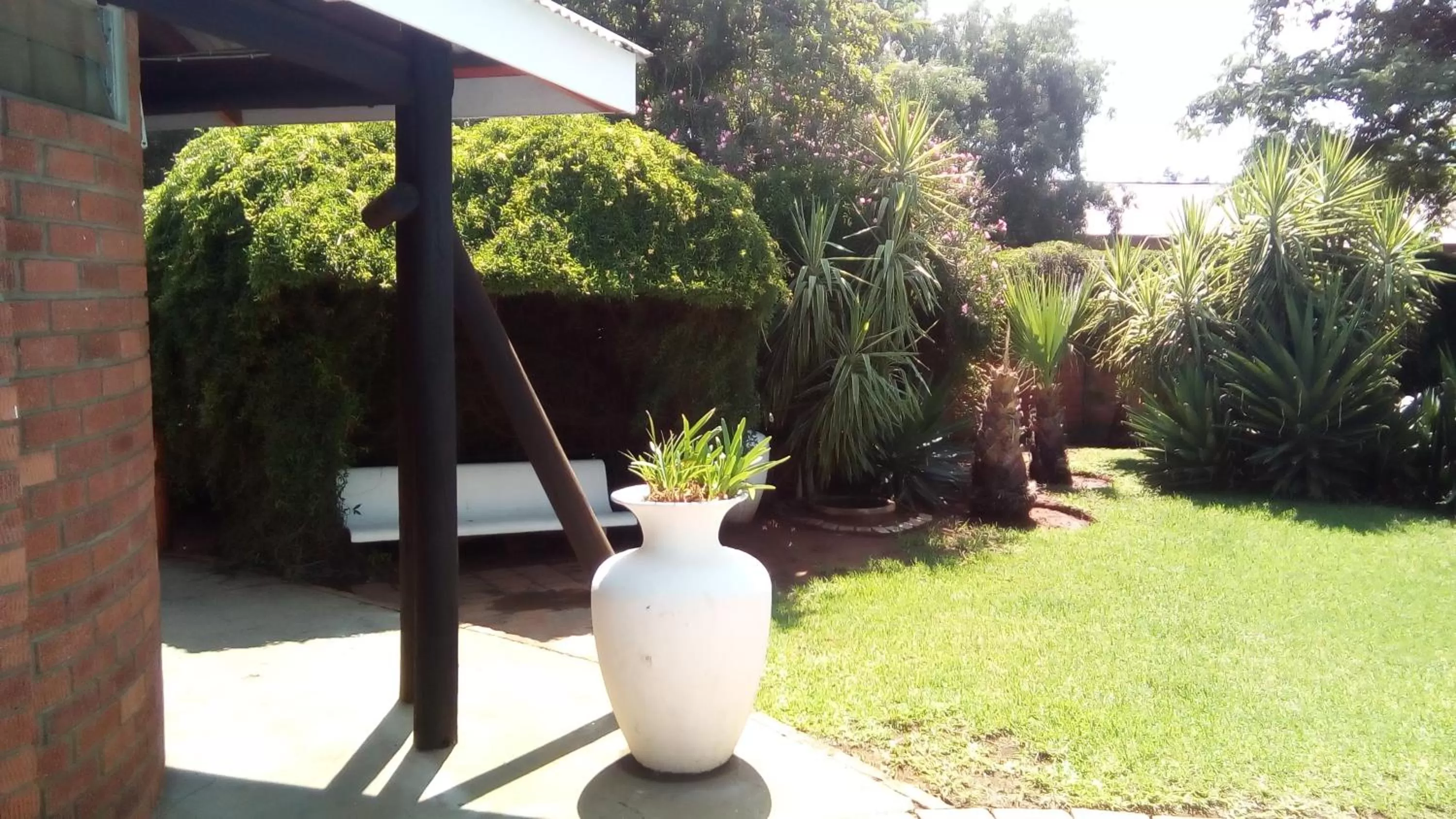 Horseshoe Inn and Conference Center