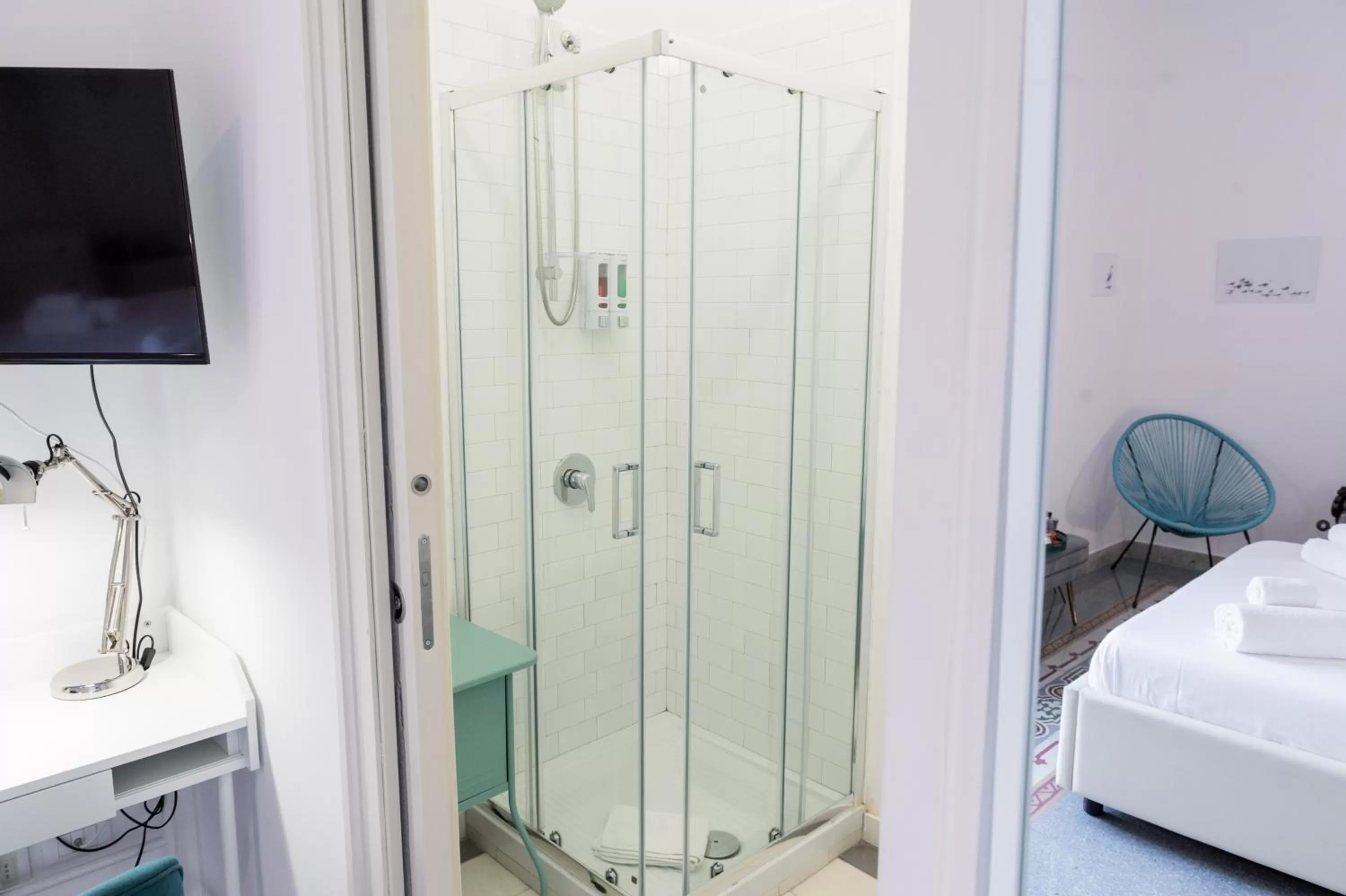 Bedroom, Bed in AUSA suites