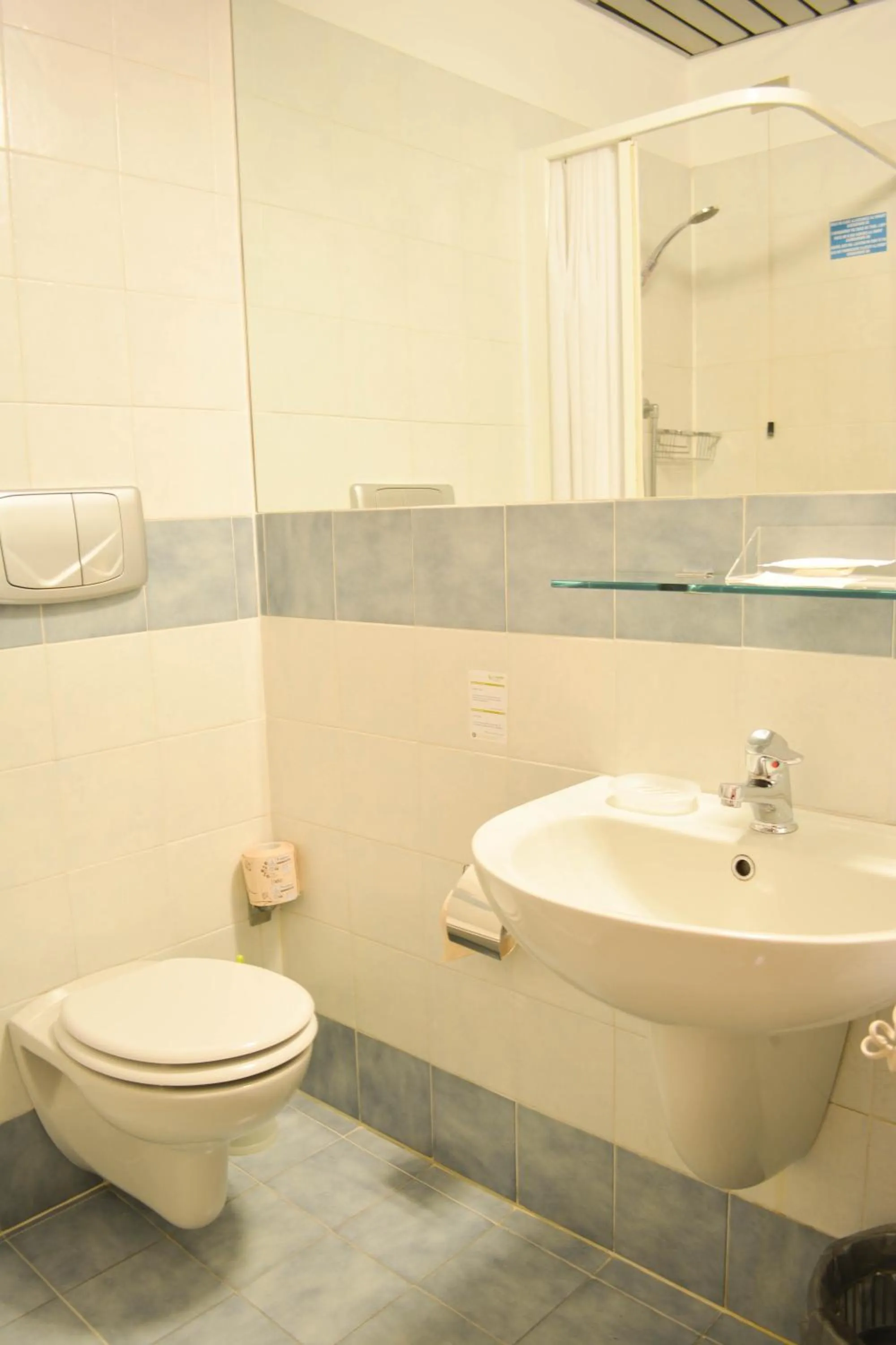 eco Hotel Milano & BioRiso Restaurant