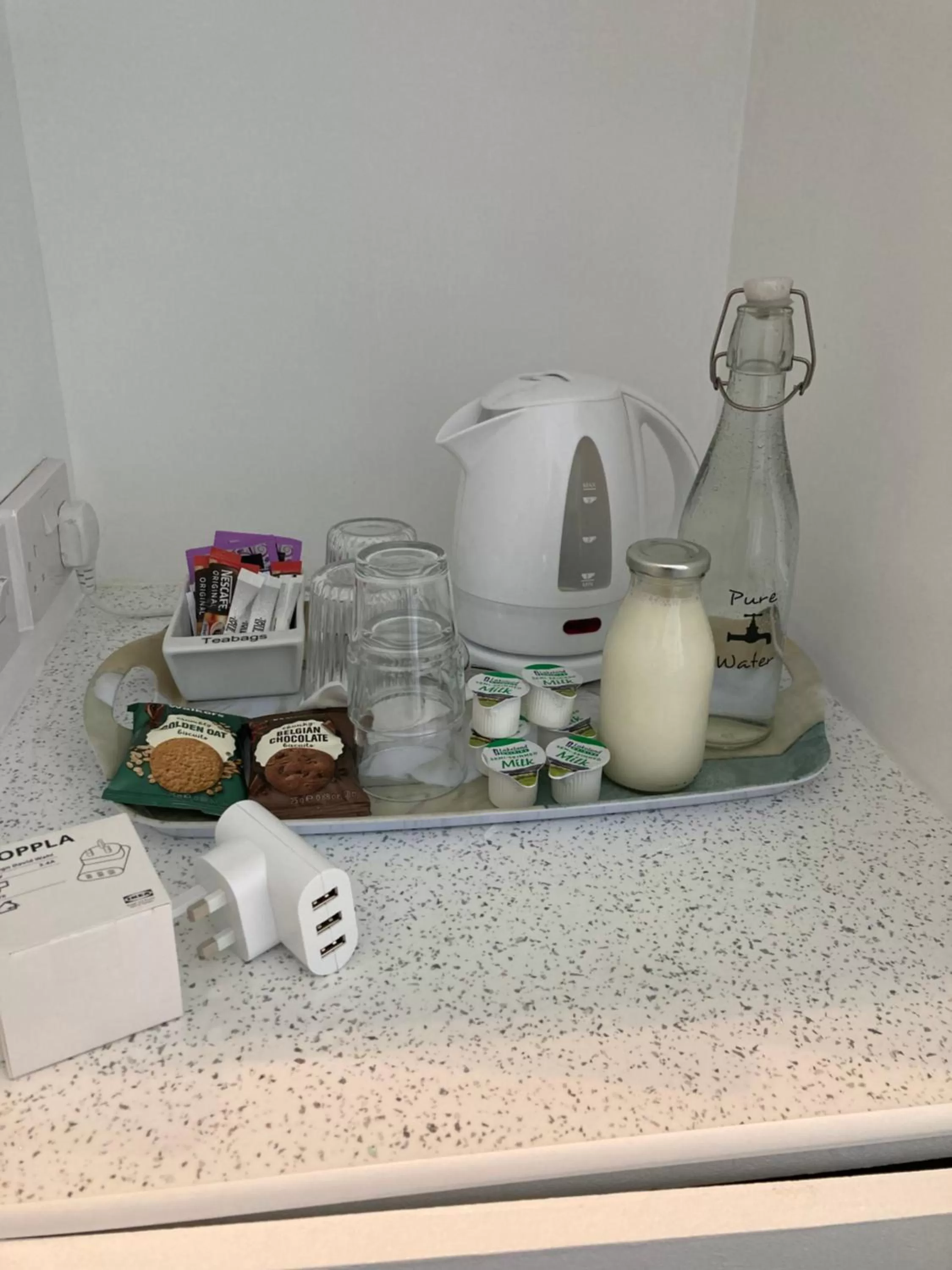 Coffee/tea facilities in Hillcrest Bed & Breakfast