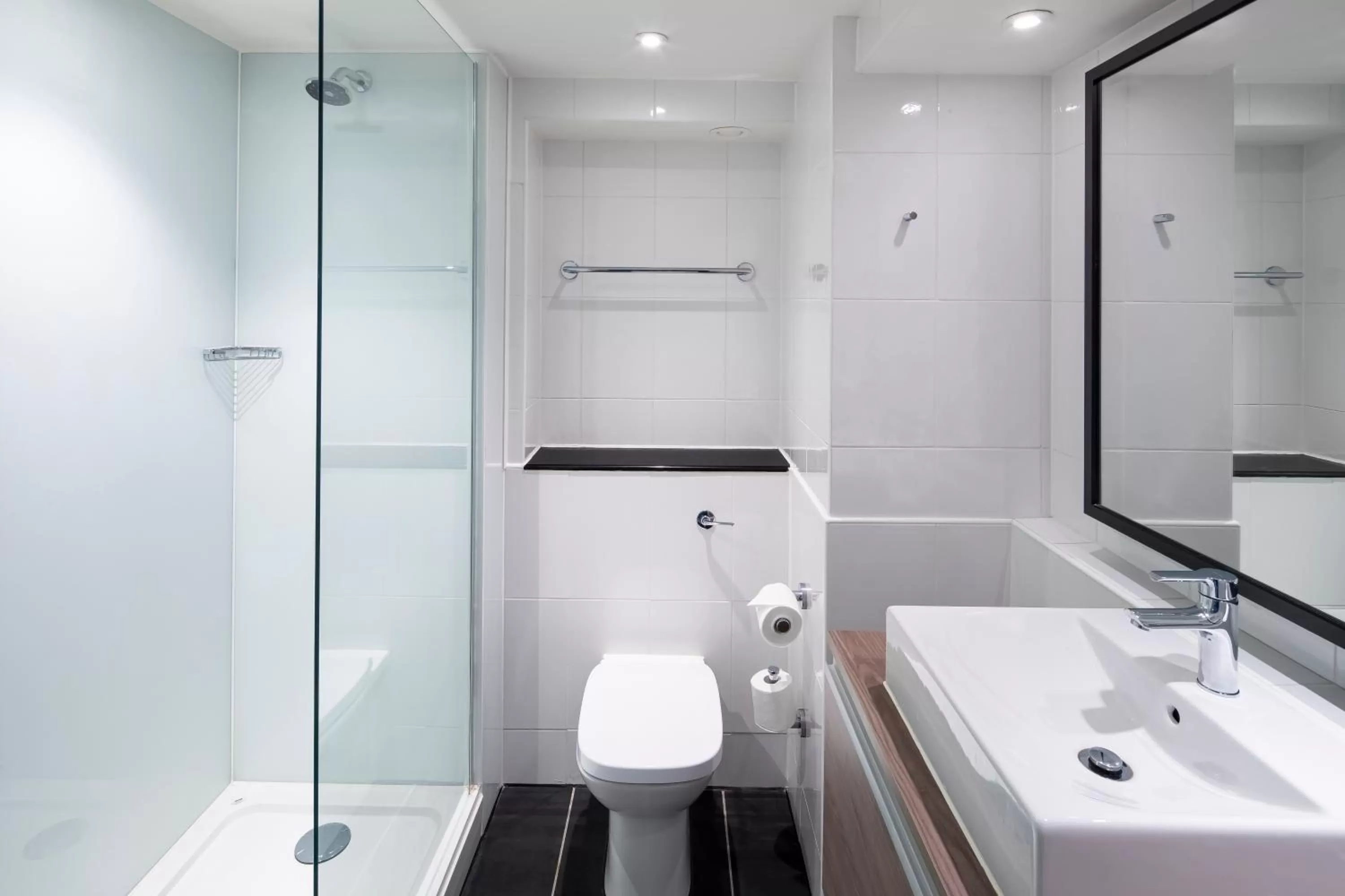 Shower in Crowne Plaza Harrogate by IHG