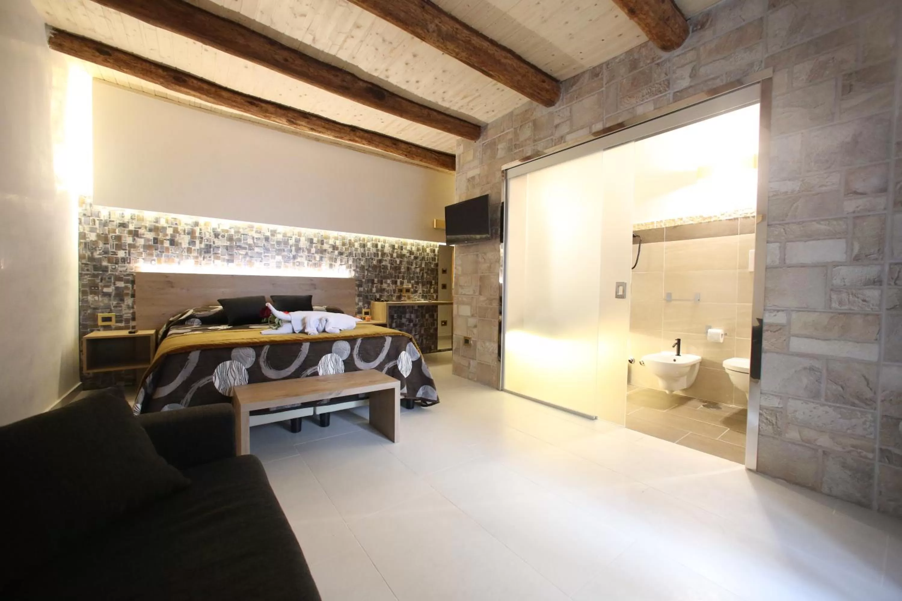 Photo of the whole room in Relais Piazza Del Plebiscito B&B