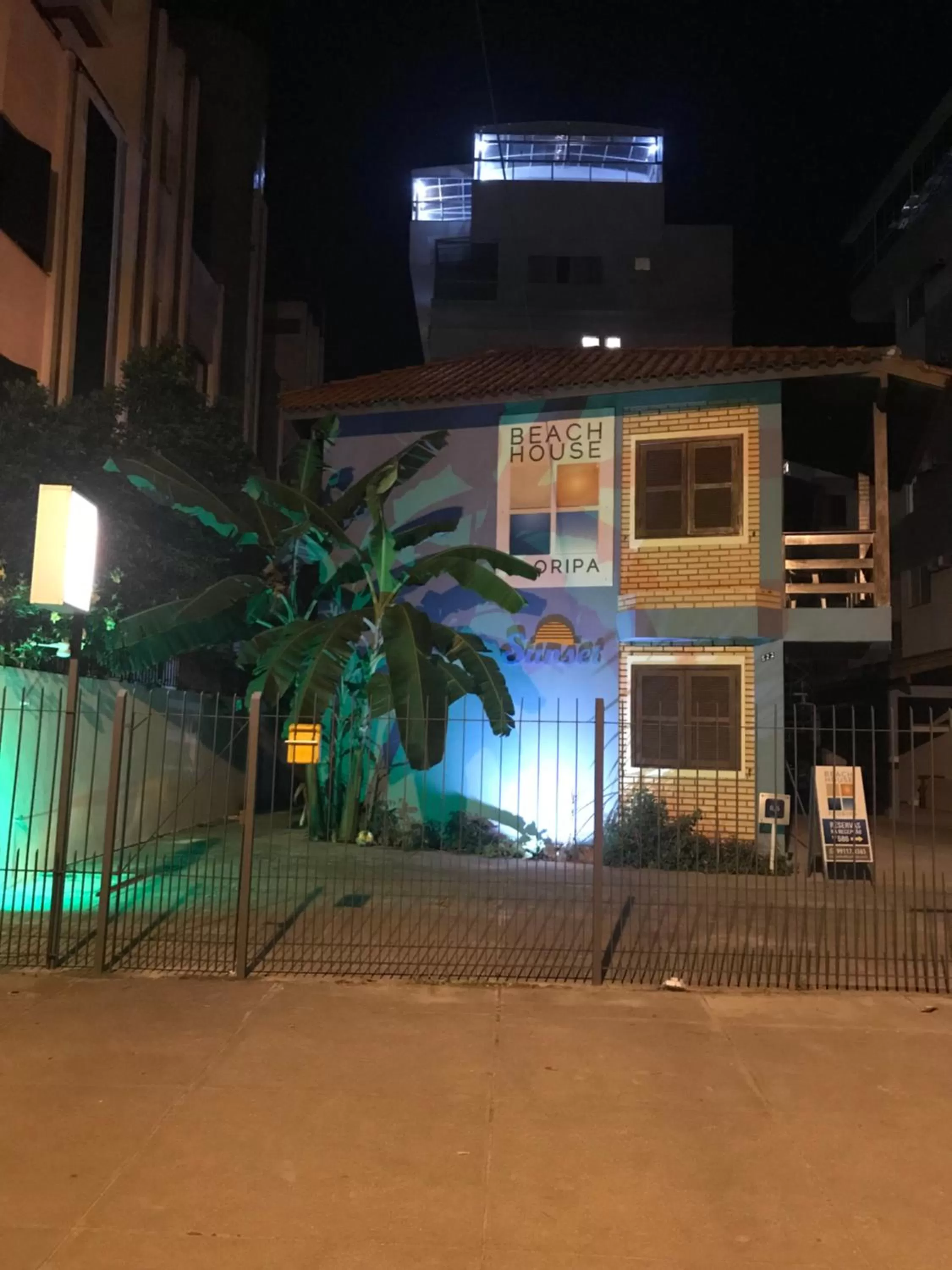 Swimming Pool in Beach House Floripa - Sunset