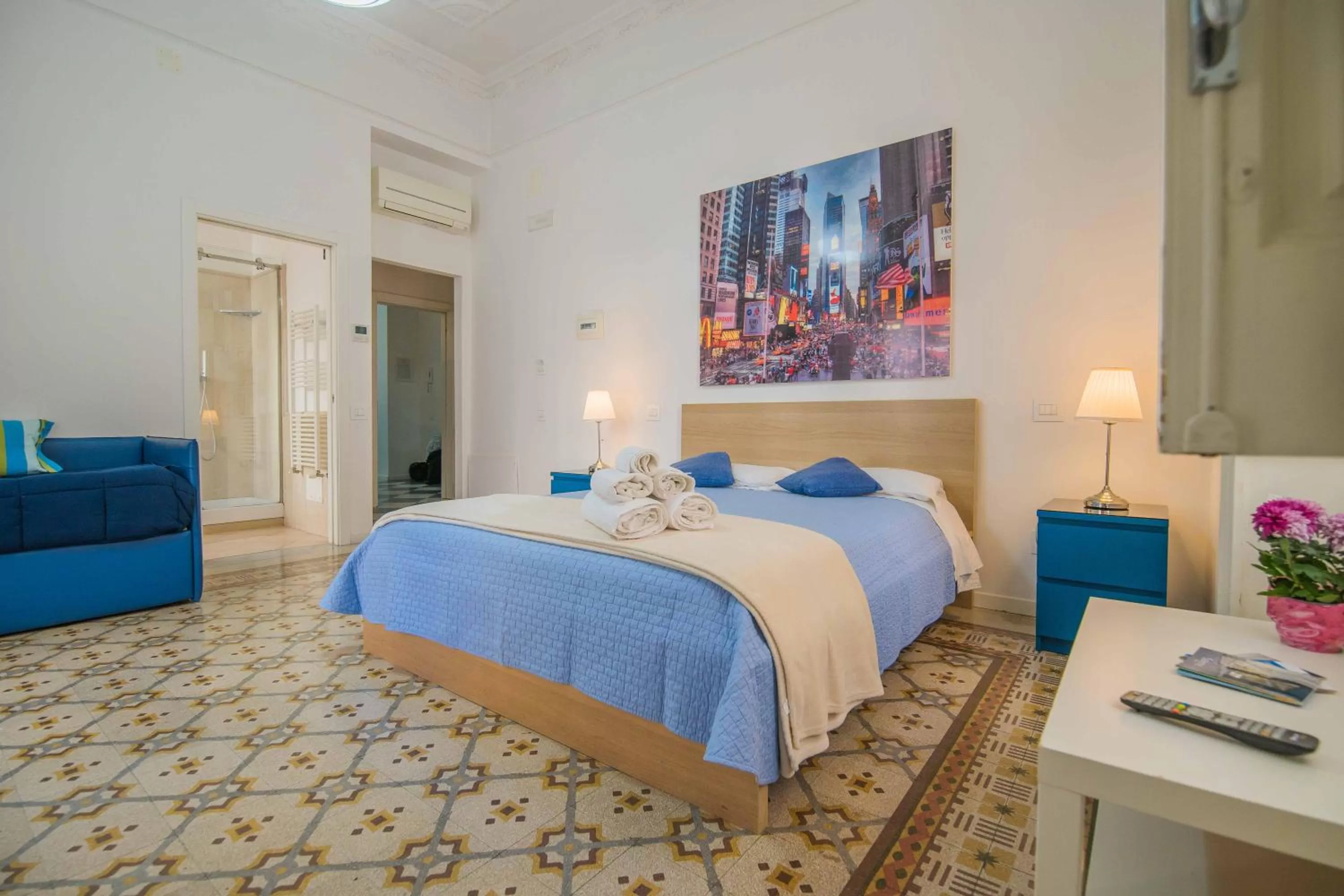 Photo of the whole room, Bed in Bed&Breakfast Salerno