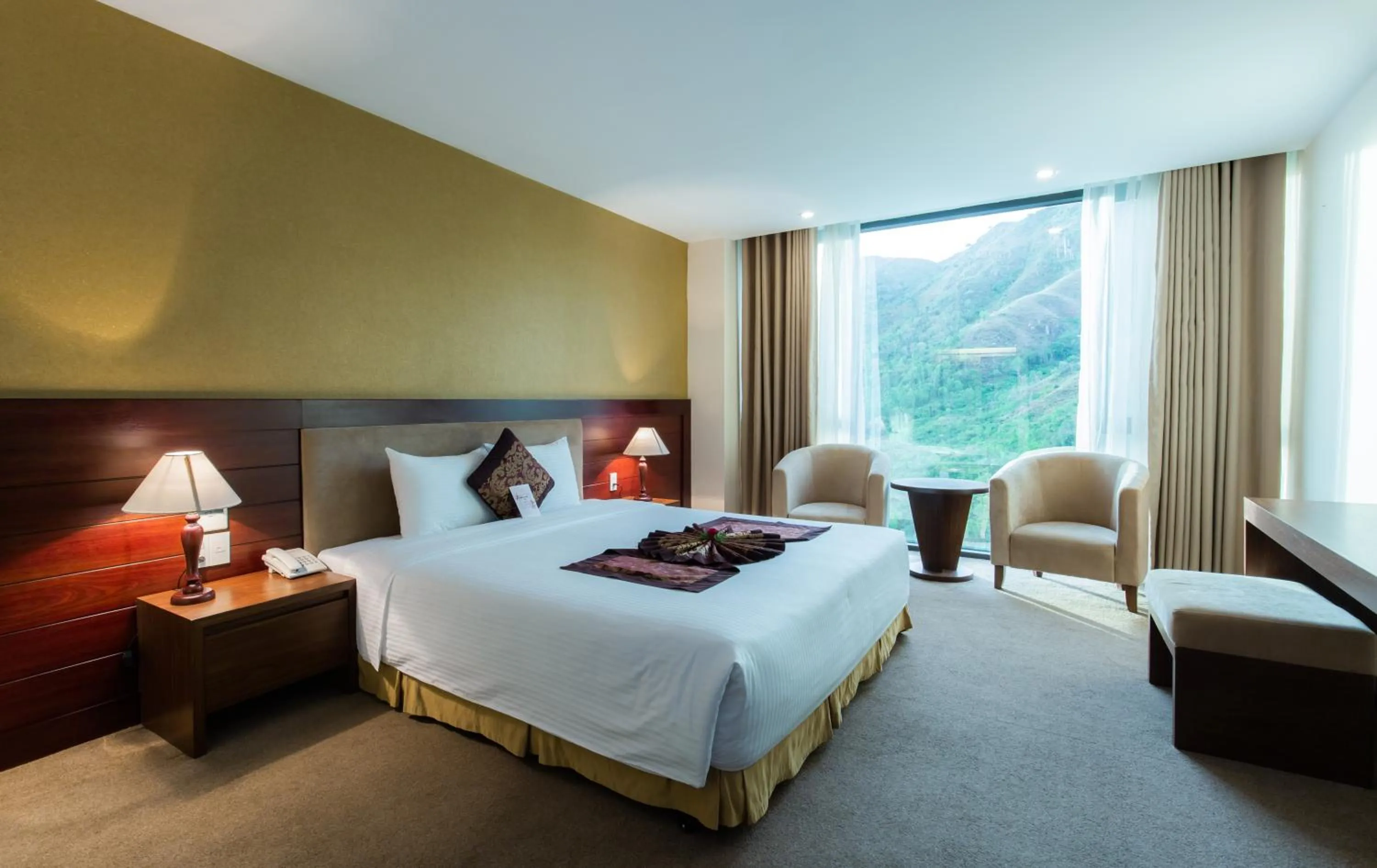 Mountain view, Bed in Muong Thanh Grand Nha Trang Hotel
