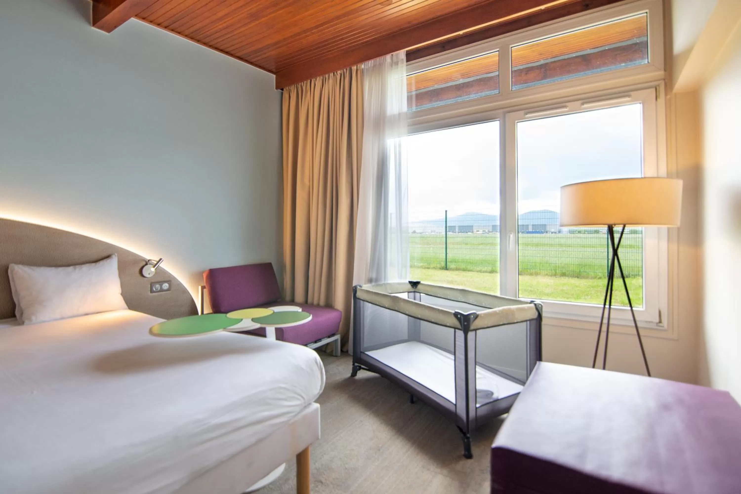 Bedroom, Bed in Ibis Styles Colmar Nord