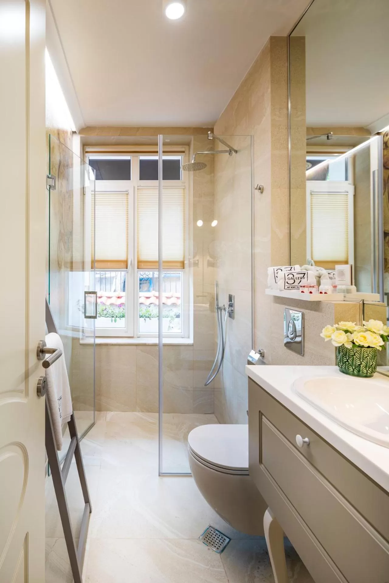 Garden view in Gallery 37 Powered by ASTON