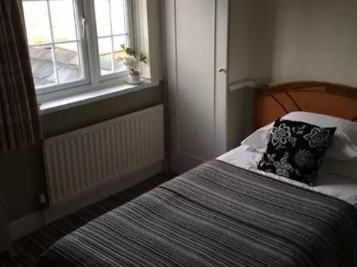 Single Room with Bathroom in Prince of Wales Marlow Single Room with Bathroom in Prince of Wales Marlow