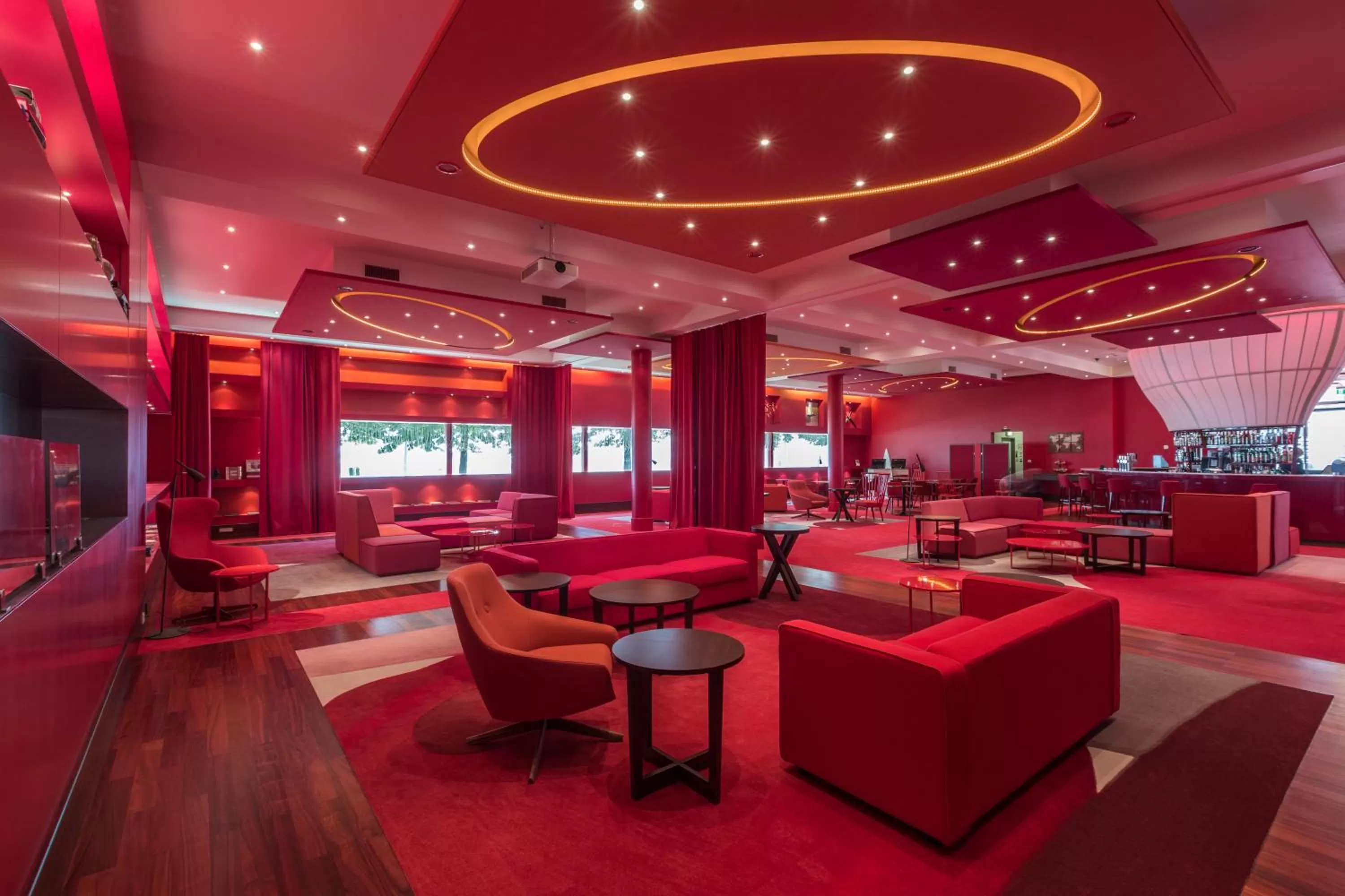 Lounge or bar in Airport Hotel Basel - Convenient & Friendly