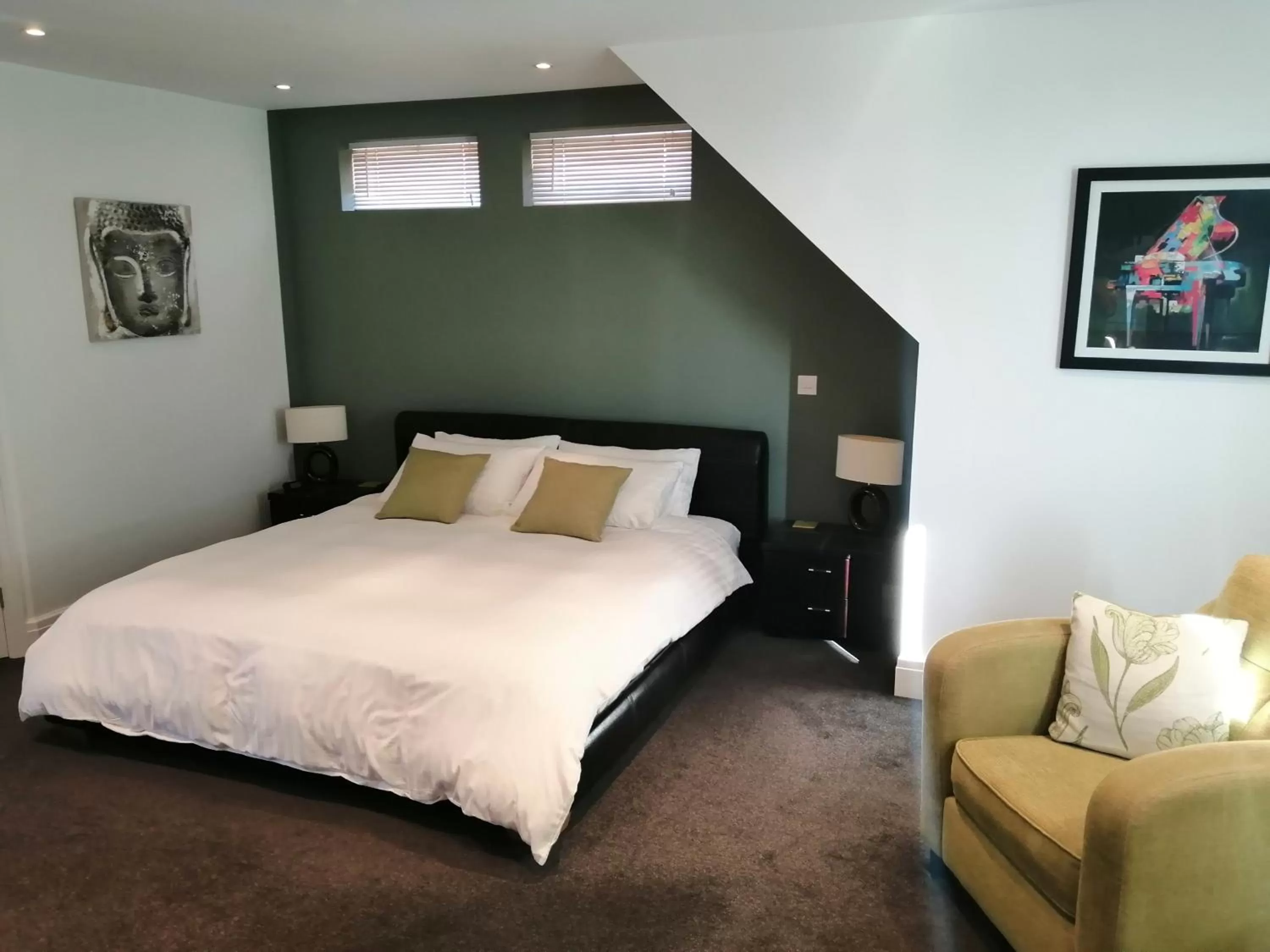 Bed in Lazy Days B&B