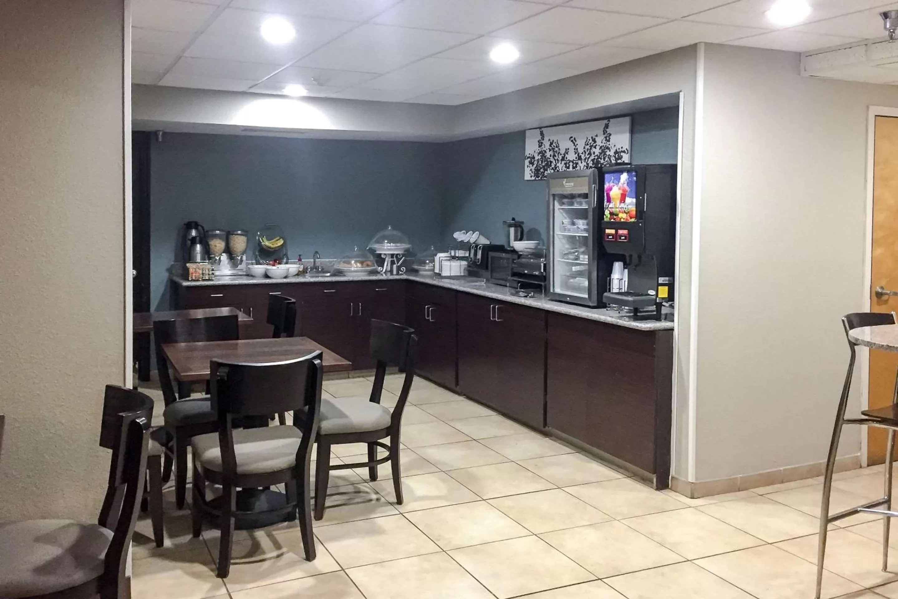 Restaurant/places to eat in Sleep Inn Chattanooga Hamilton Place