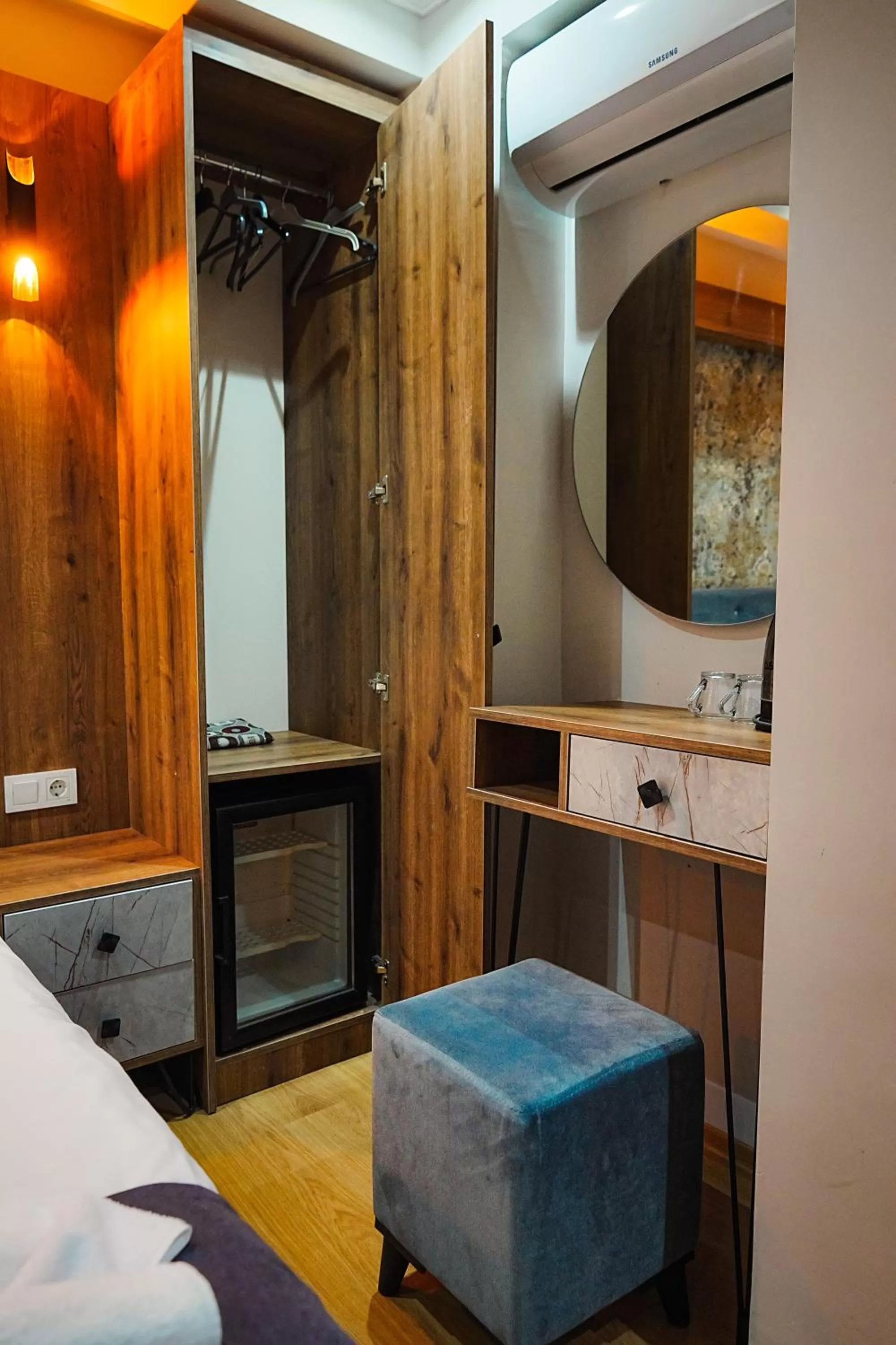 Massage, Bed in Reyyan Hotel