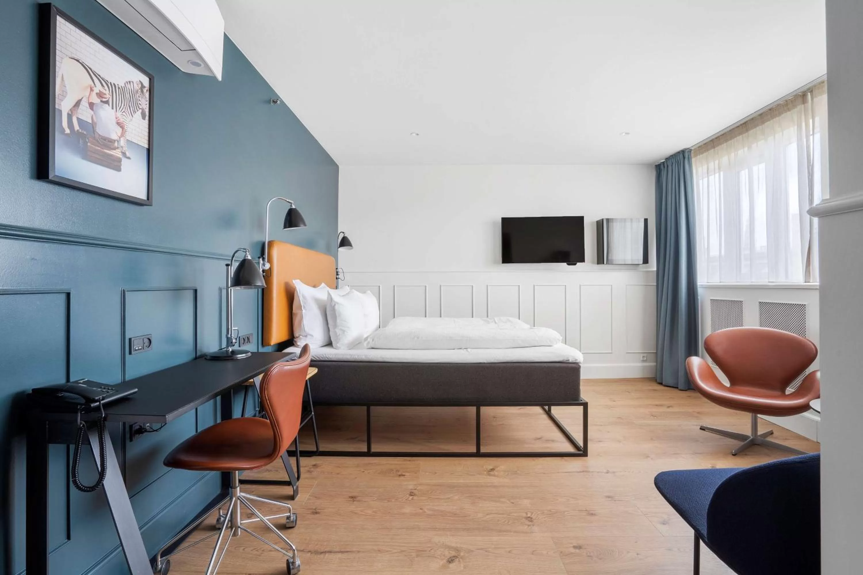 Bedroom, Bed in The Huxley Copenhagen, BW Premier Collection