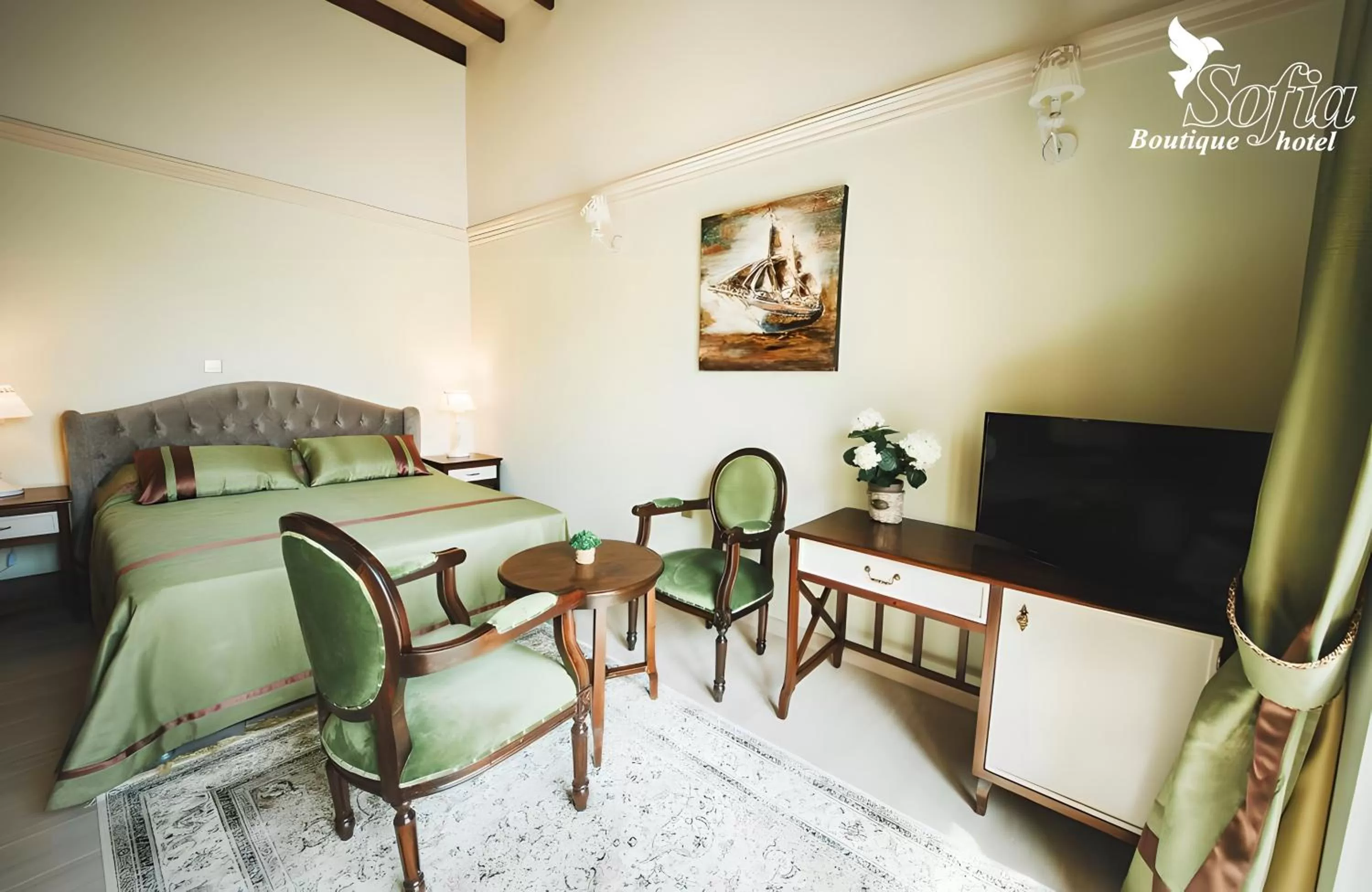 Bed, Seating Area in SOFIA BOUTIQUE HOTEL