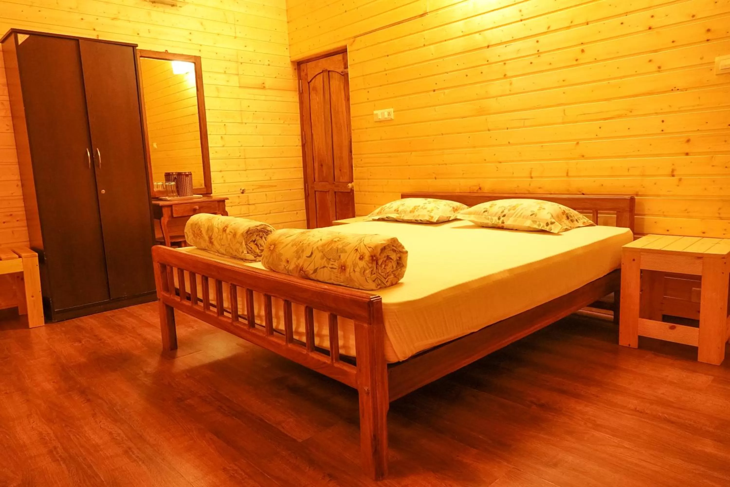 Bed in LABDHI RESORTS Stag Groups not allowed