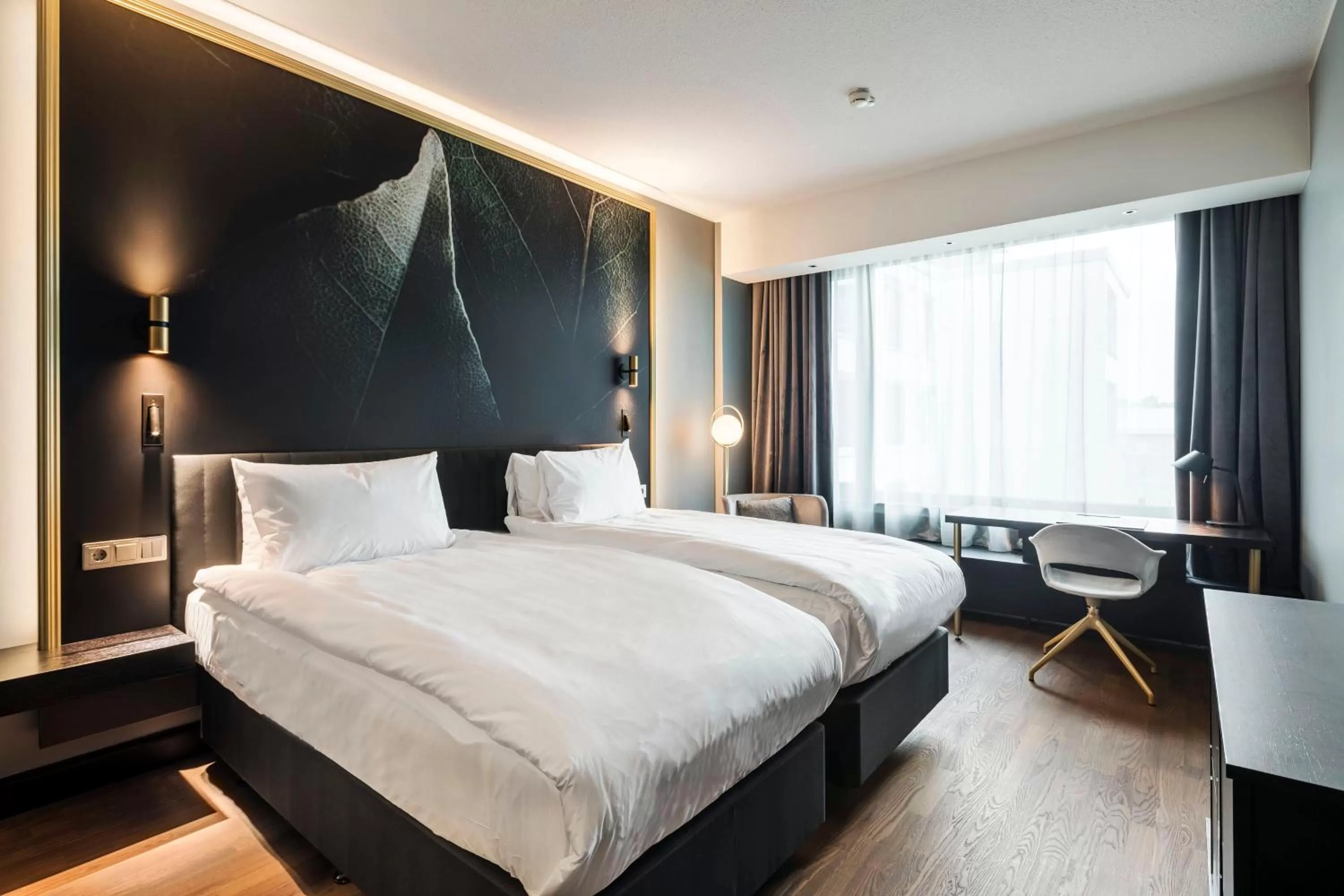 Photo of the whole room, Bed in Crowne Plaza Helsinki - Hesperia by IHG