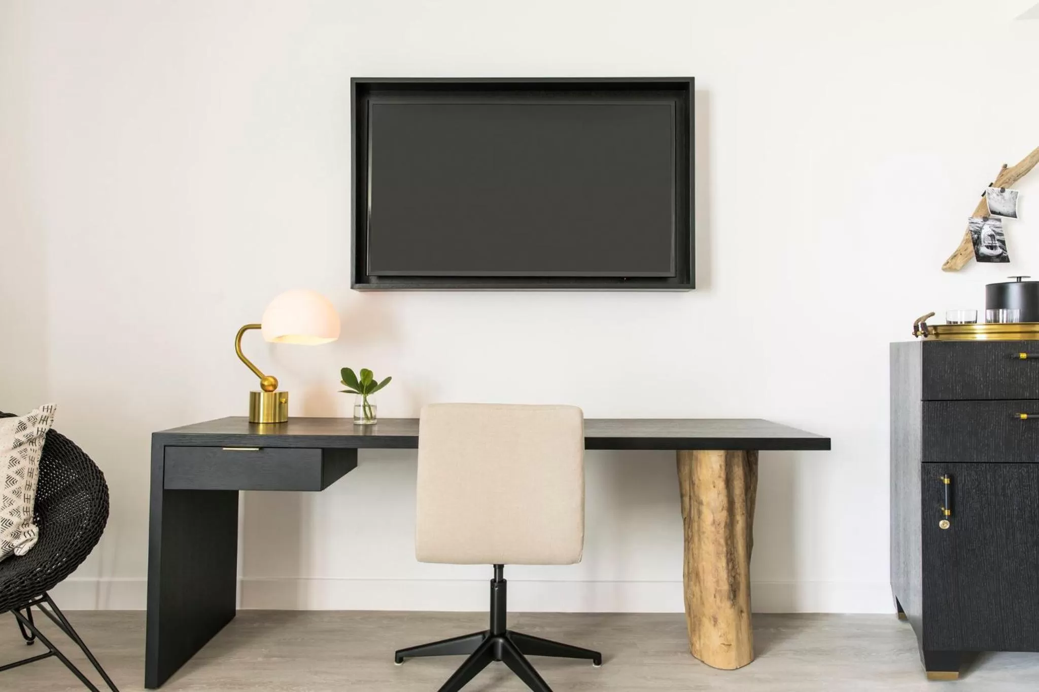 Photo of the whole room in Kimpton Angler’s Hotel South Beach by IHG