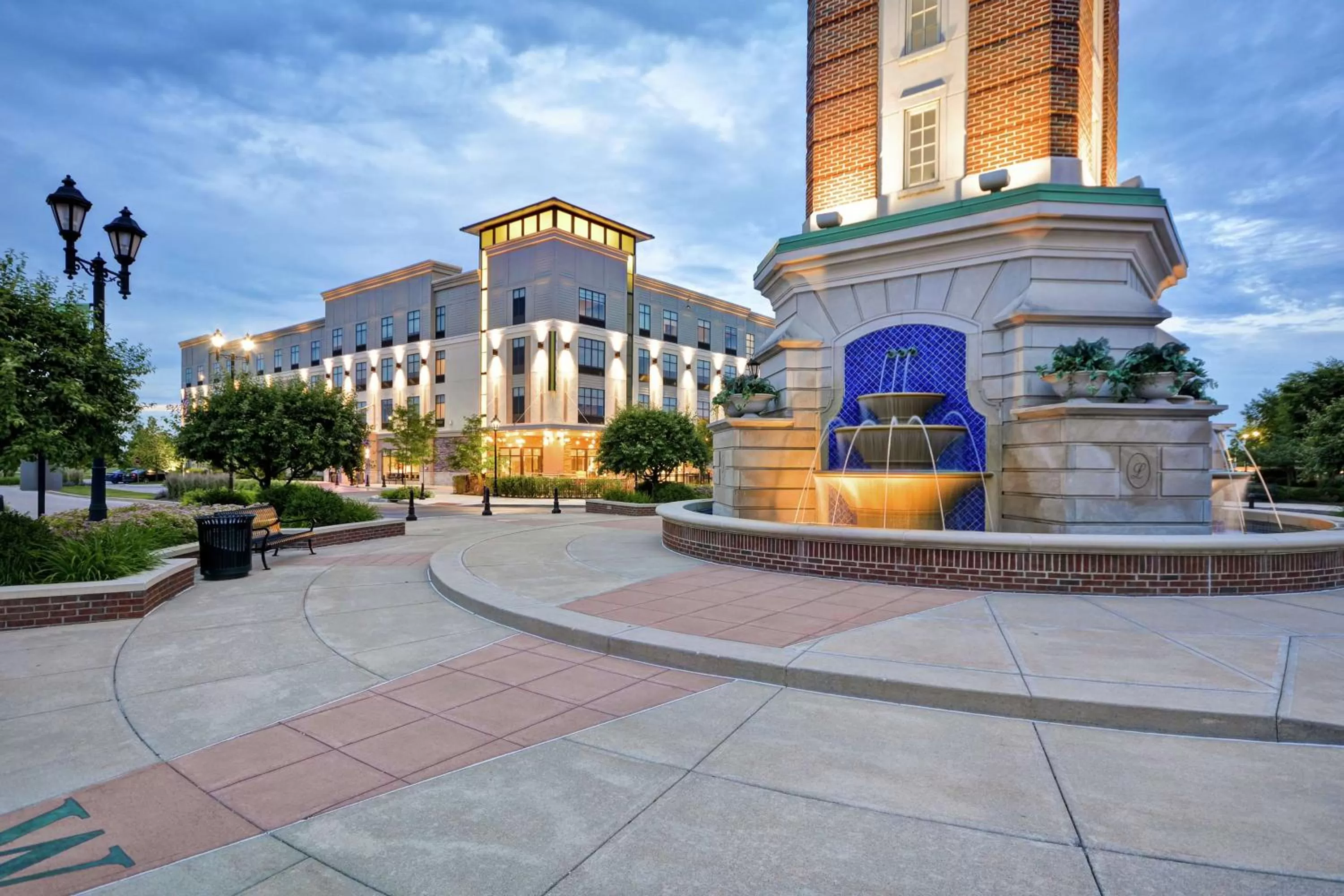 Property building in Home2 Suites by Hilton Perrysburg Levis Commons Toledo