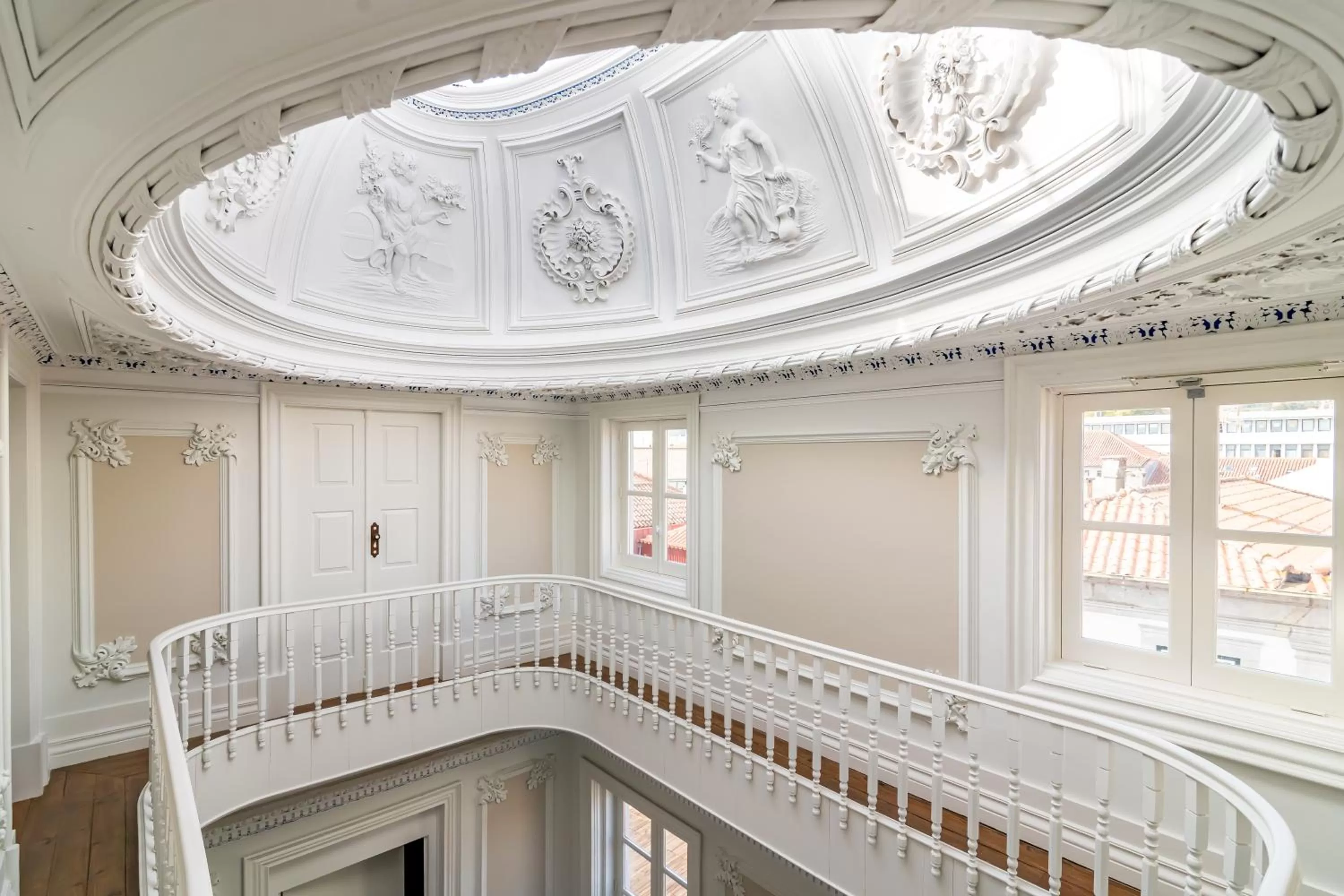 Property building in Flag Design Hotel