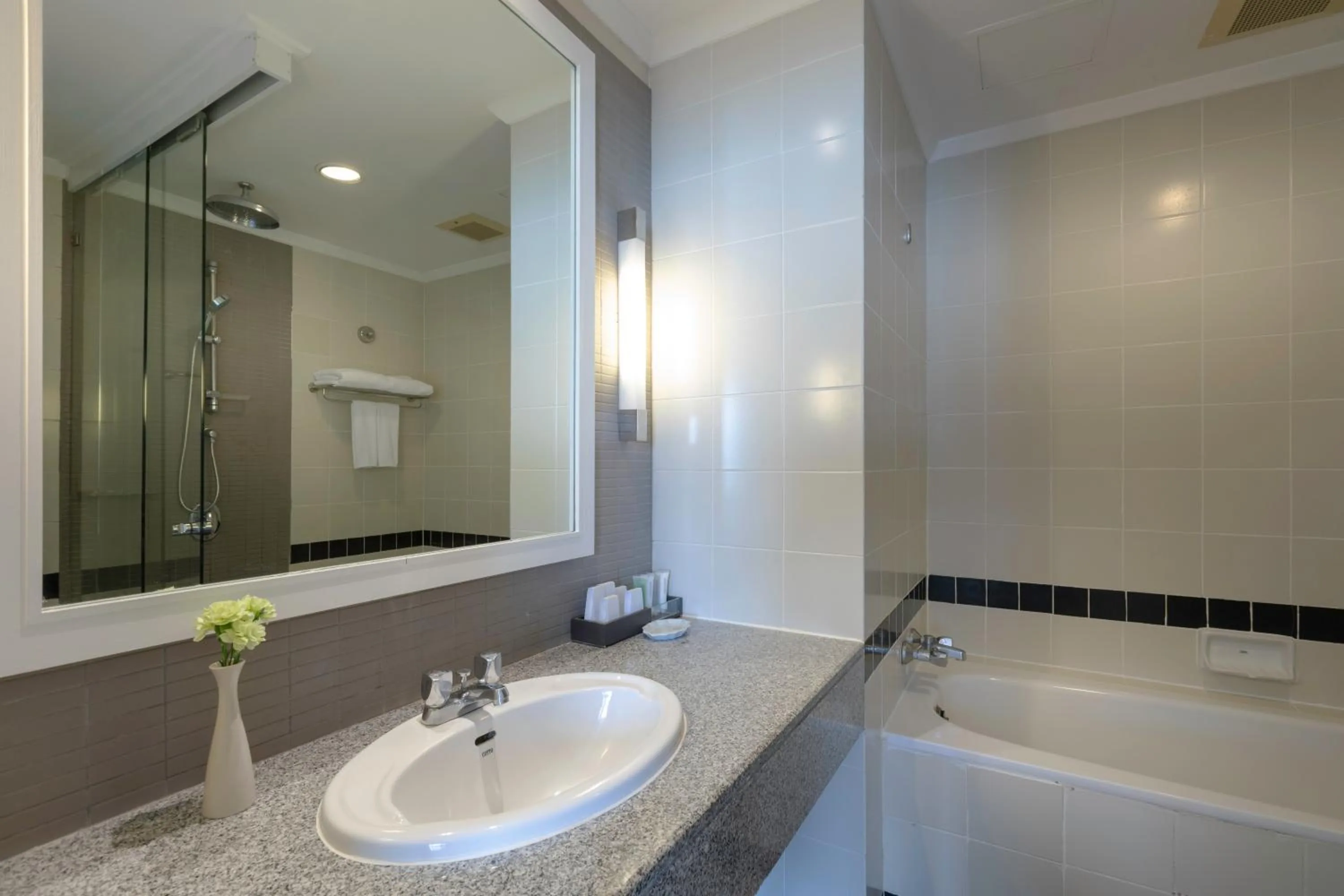 Shower in Kantary Bay Hotel And Serviced Apartment Rayong