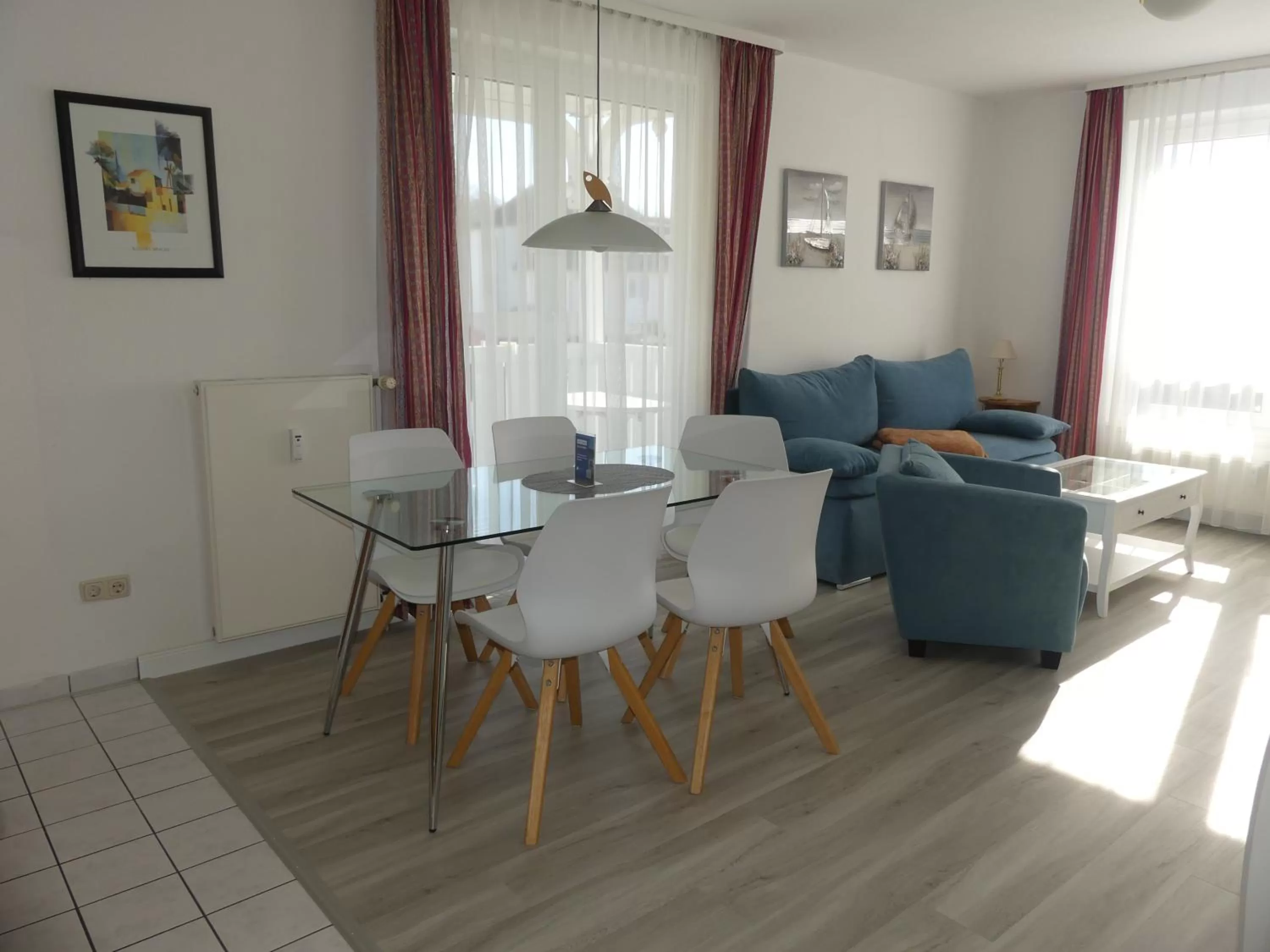 Living room, Dining Area in Apartmenthaus Binzer Sterne