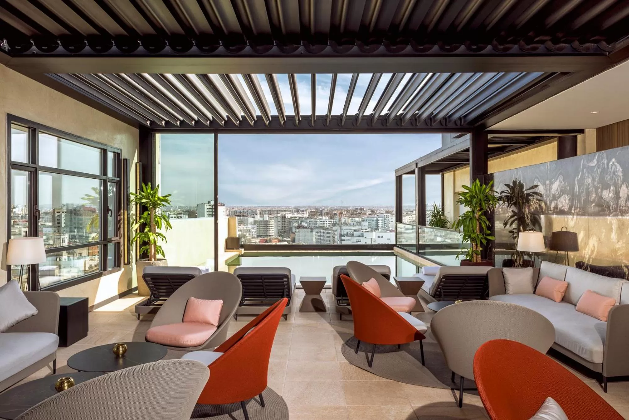 Lounge or bar in Radisson Blu Hotel Casablanca City Center