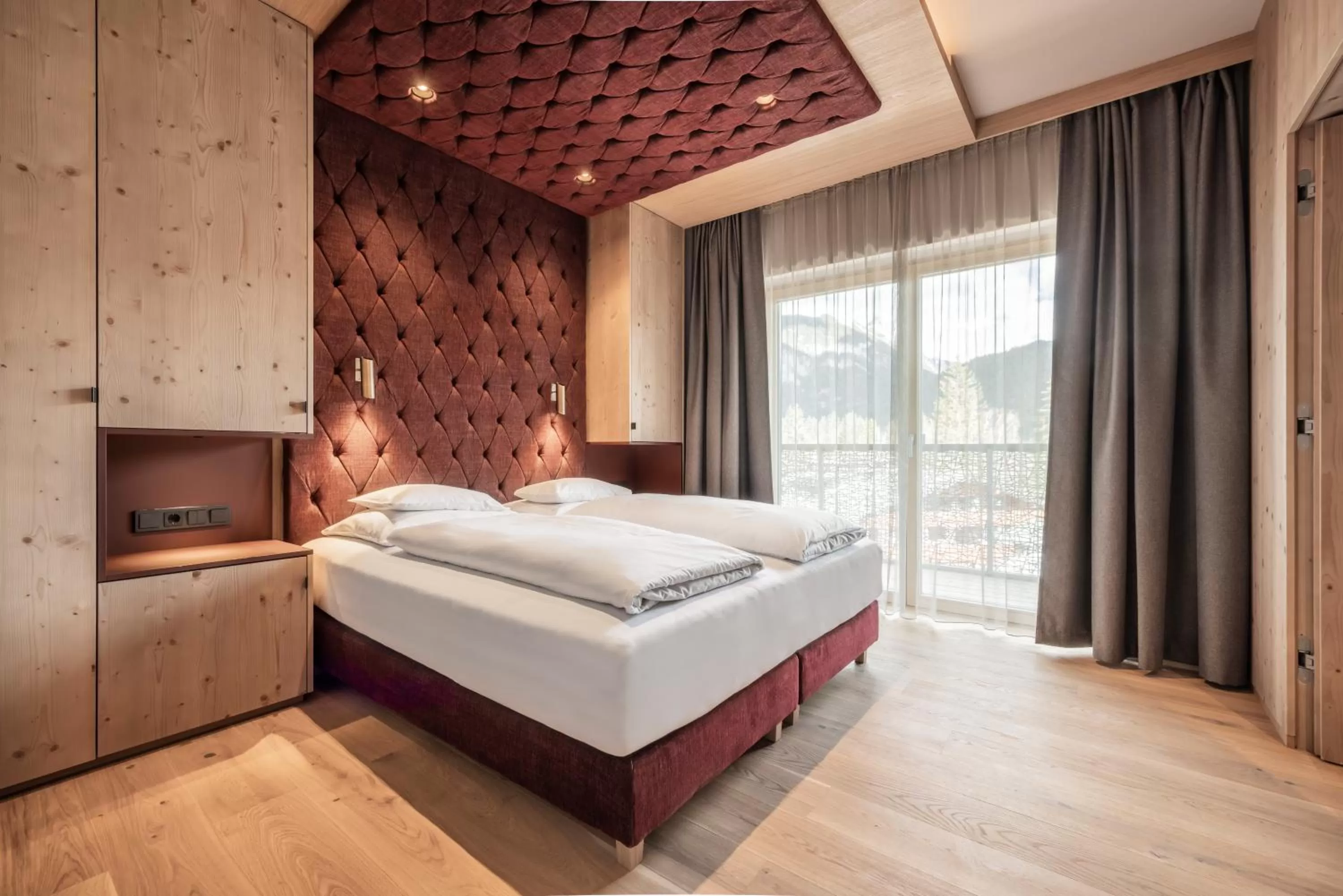 Bedroom, Bed in Hotel Kristall