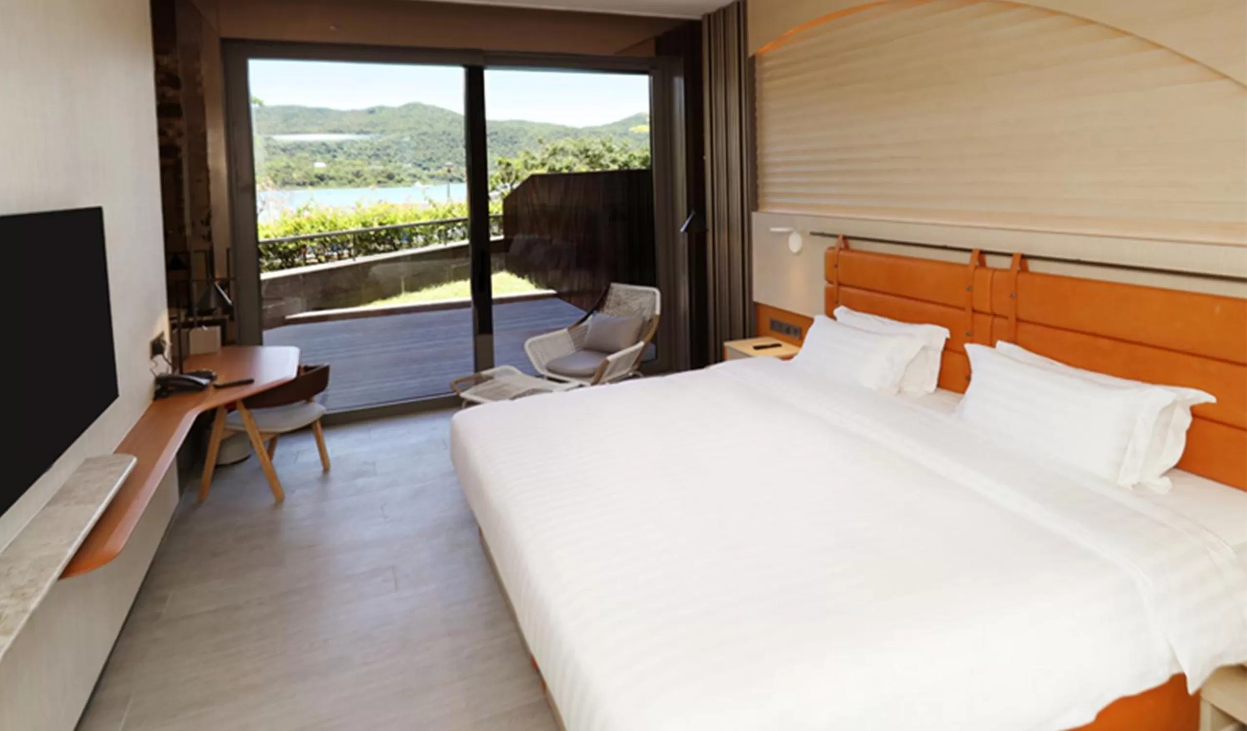 Bed in WM Hotel Hong Kong, Vignette Collection