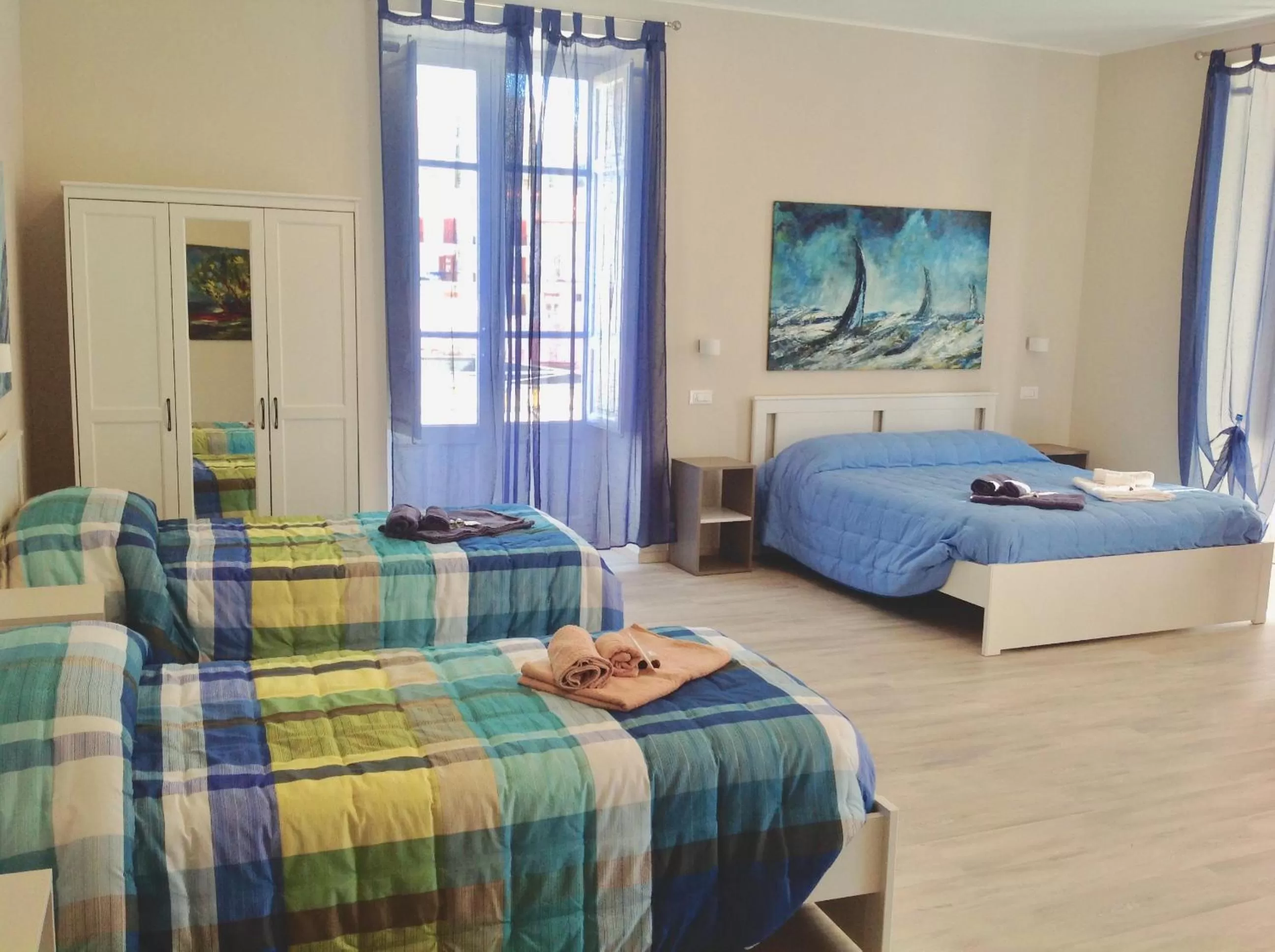 Photo of the whole room, Bed in Sicania