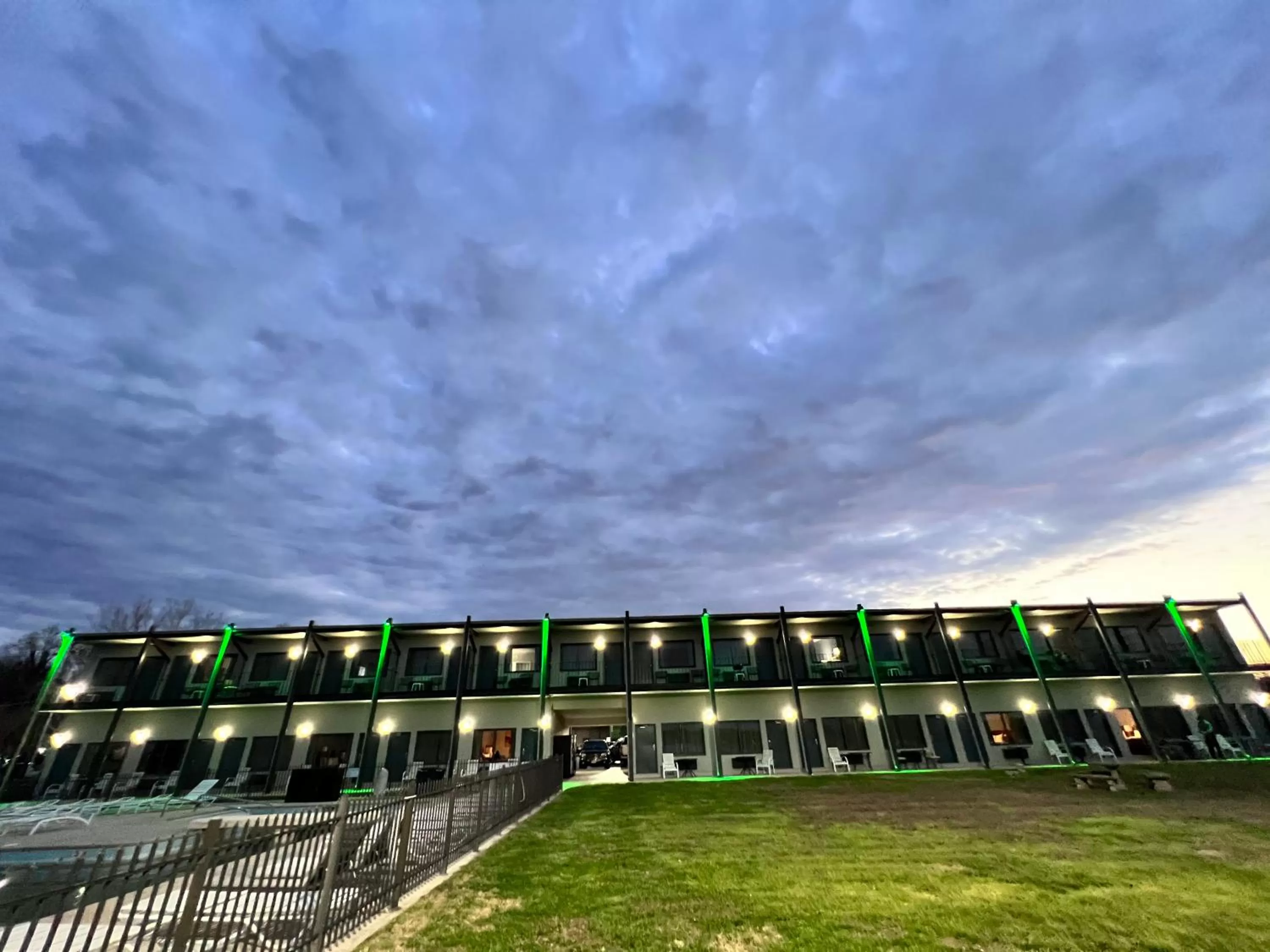 Property building in Quality Inn - On The Lake Clarksville-Boydton