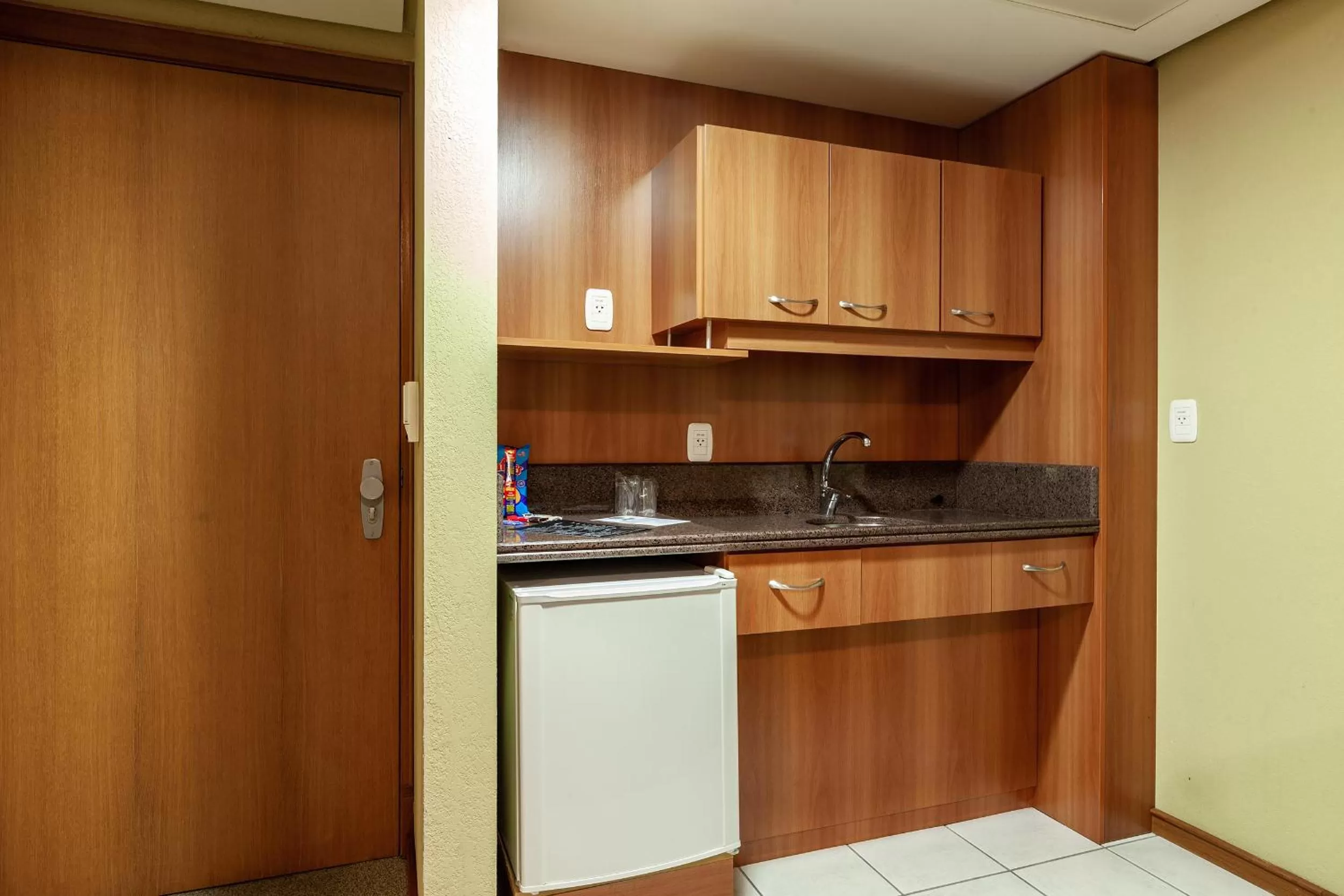 Kitchen or kitchenette in Tri Hotel Executive Caxias